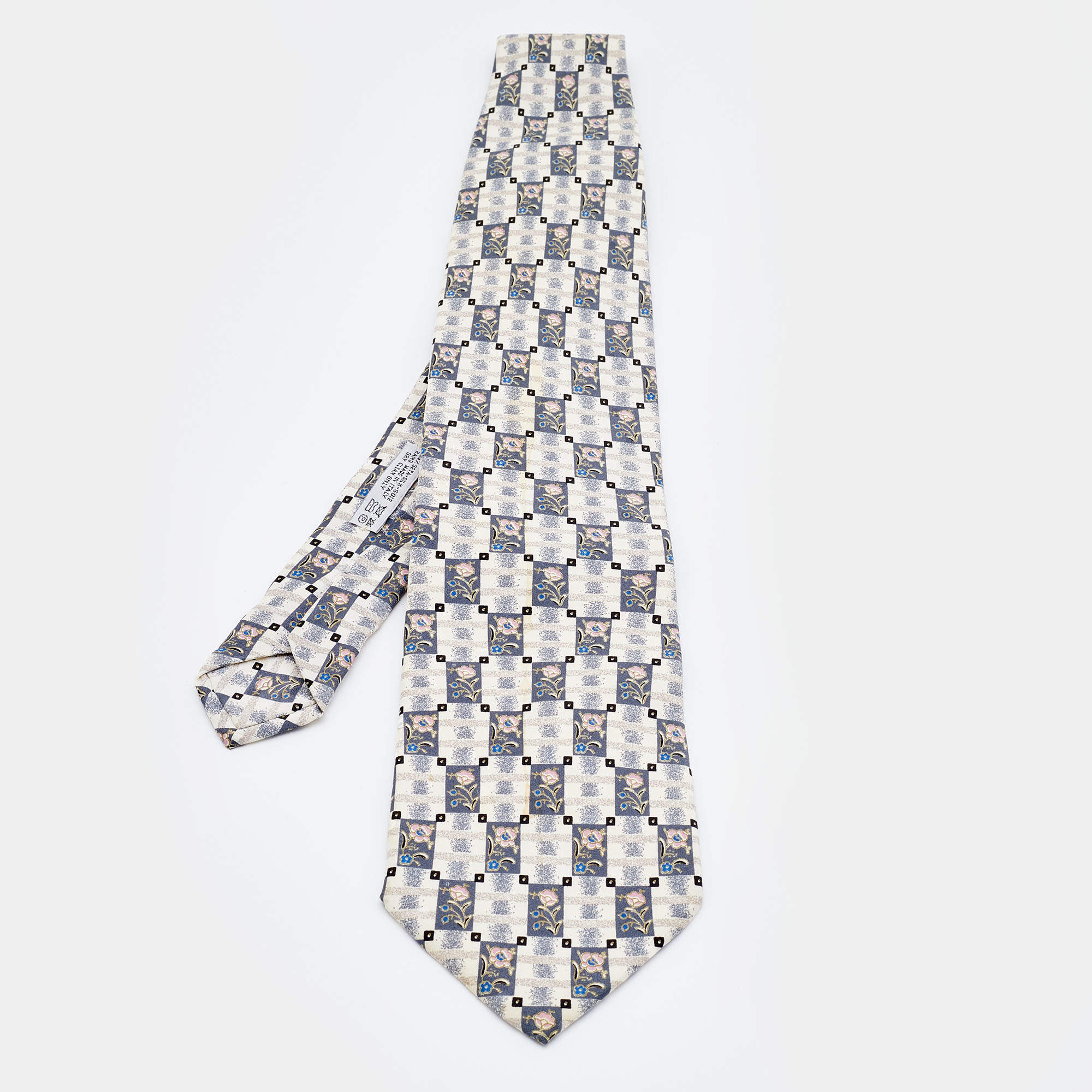 Pre Owned Brioni Cream Printed Silk Traditional Tie