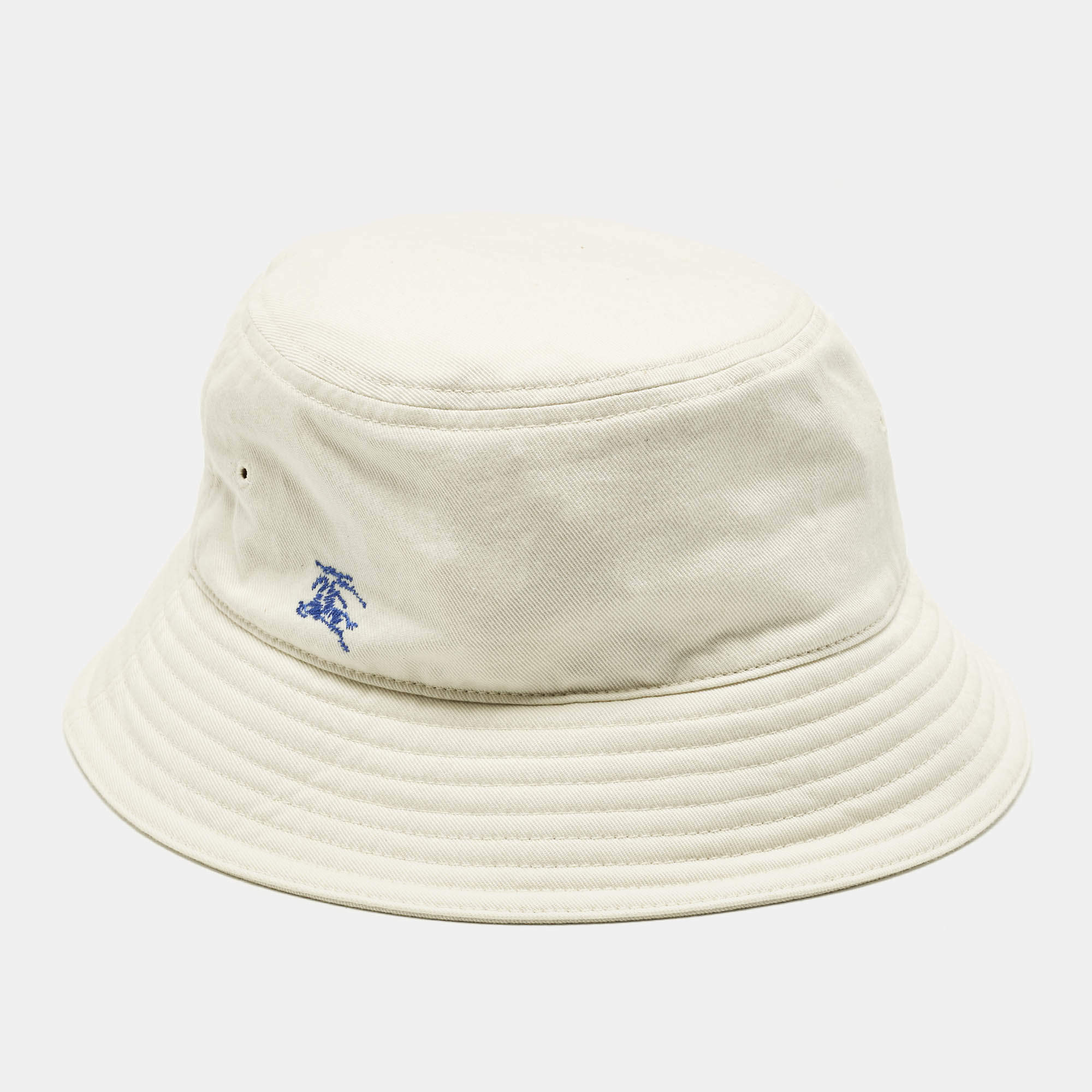 Pre Owned قُبَّعَة بَاكِيت قُطُنِيَّة بِرَسْمَة EKD مِن بَربري باللَّون العَاجِي بحجم كَبِير/59