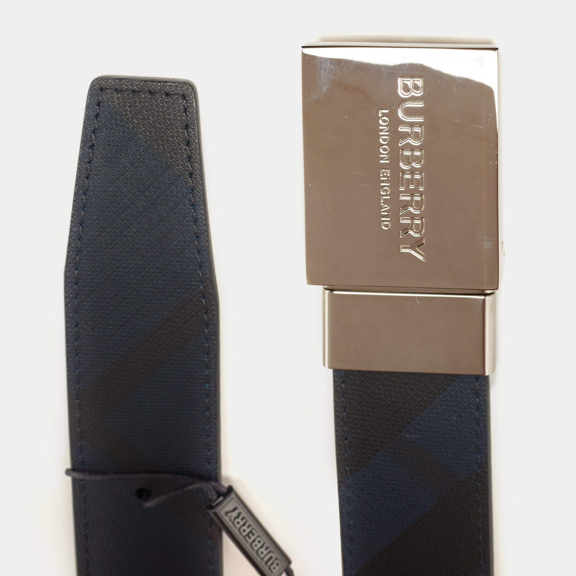 Reversible London Check and Leather Belt in Navy/blue - Men
