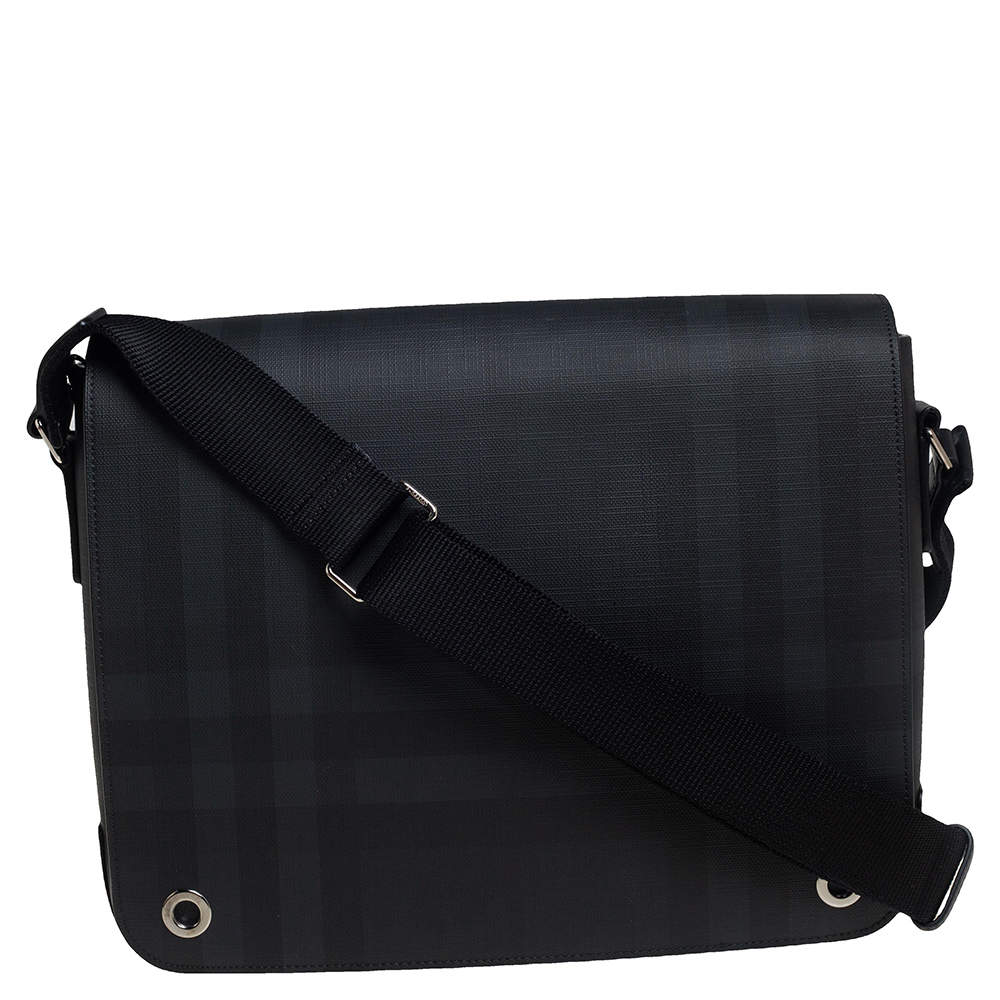 Pre Owned Burberry Dark Charcoal Beat Check PVC and Leather Messenger Bag