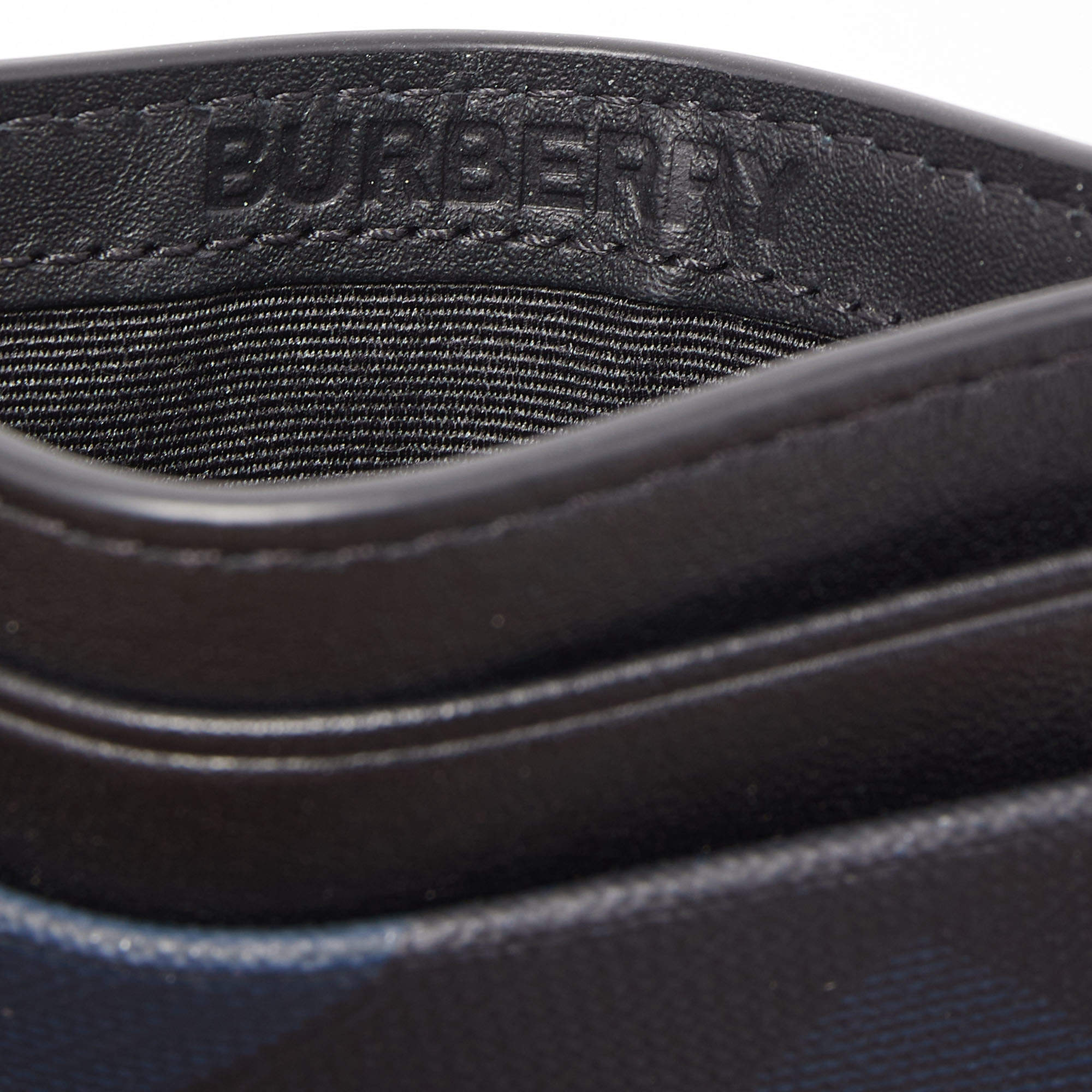BURBERRY: Sandon credit card holder in coated fabric and leather - Black