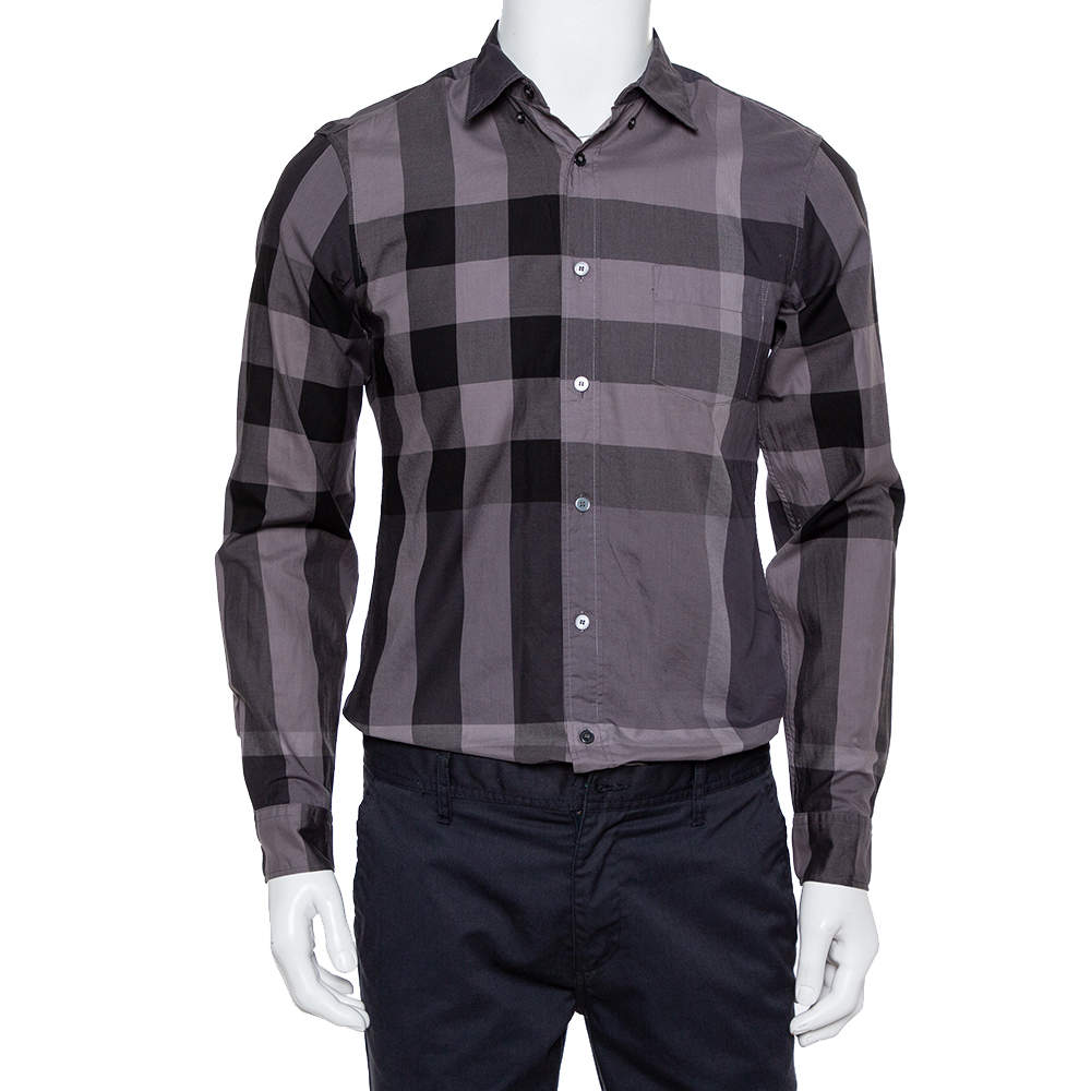 مملوكة مسبقًا قميص بربري بريت كاروهات رصاصي داكن بأزرار أمامية مقاس صغير - سمول