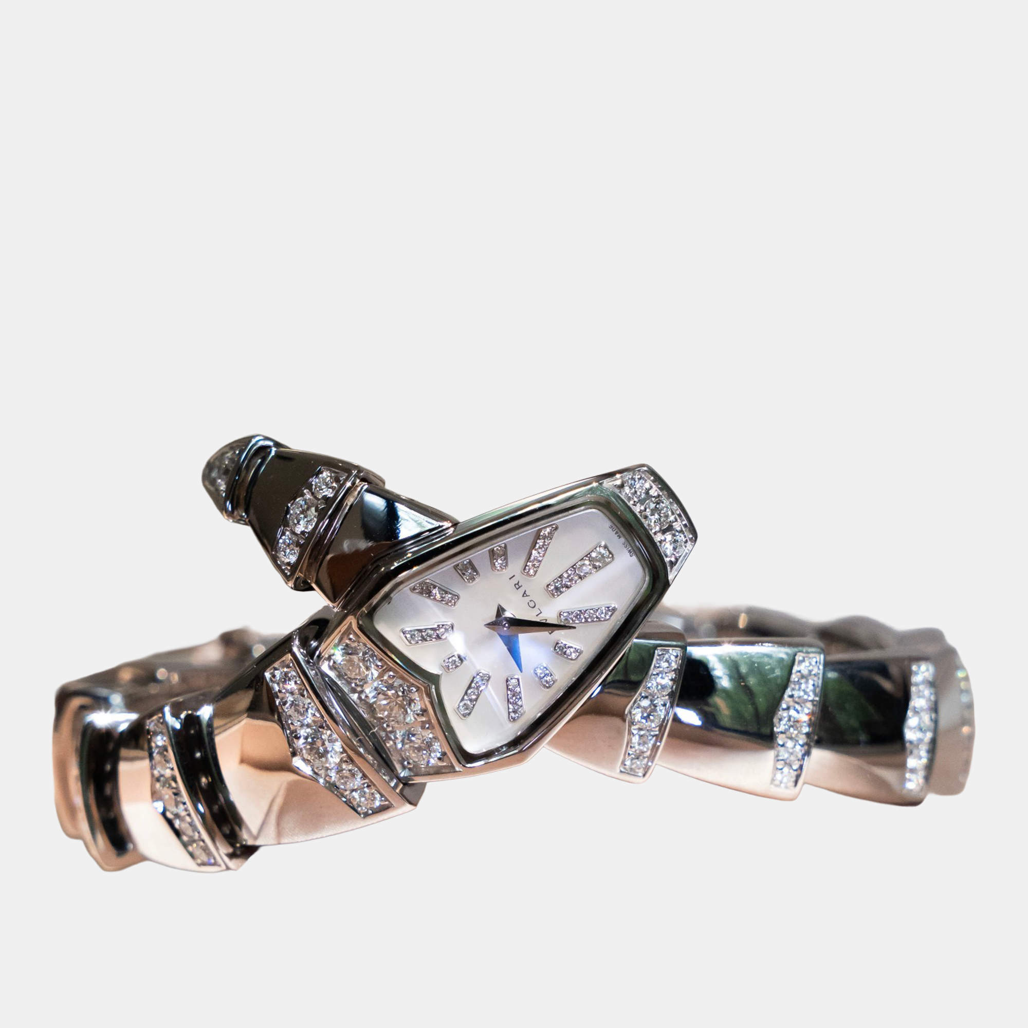 Pre Owned Bulgari Serpenti 102366 White Gold Half Diamond Quartz Watch 26 mm