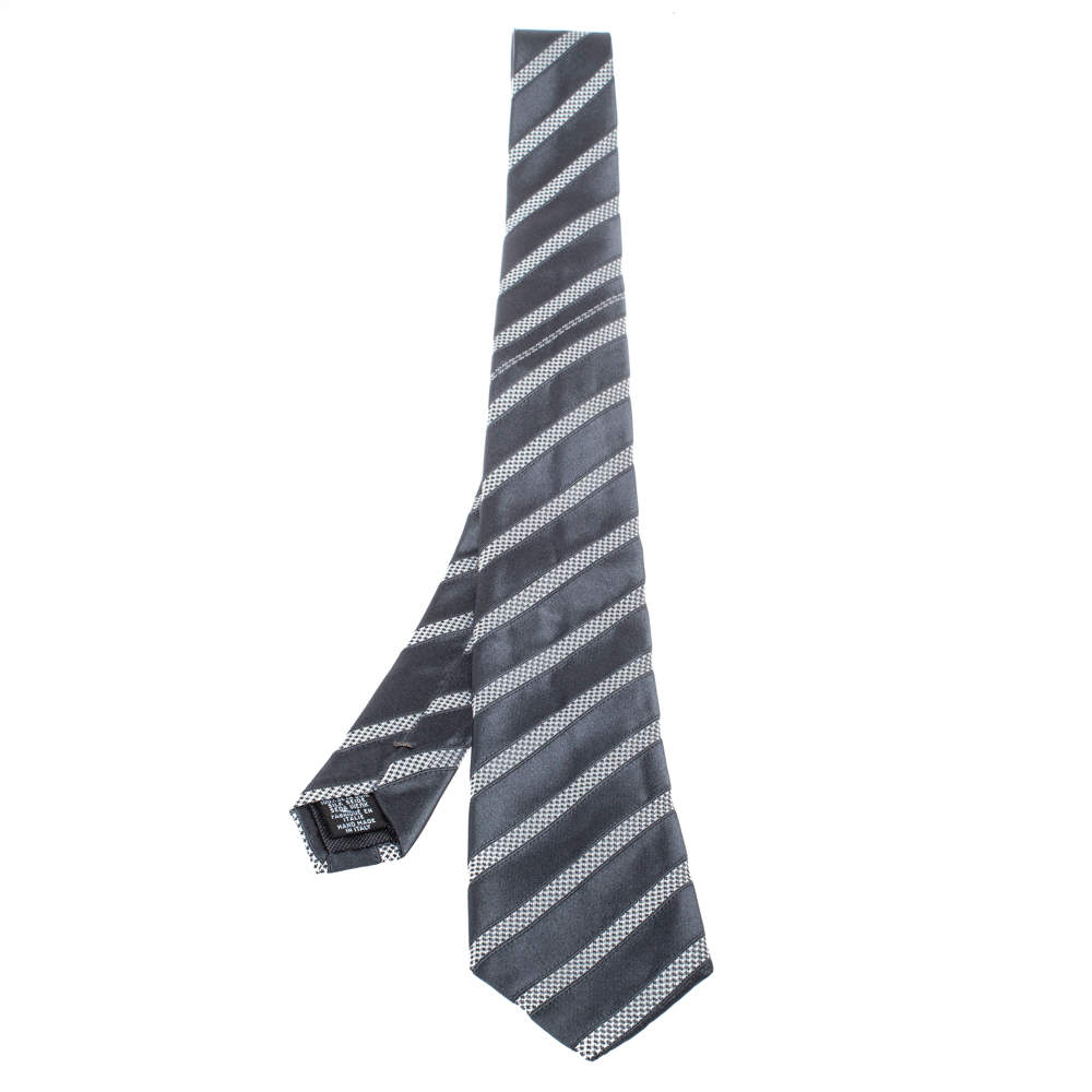Pre Owned Chanel Vintage Navy Blue Geometric Print Silk Jacquard Tie 