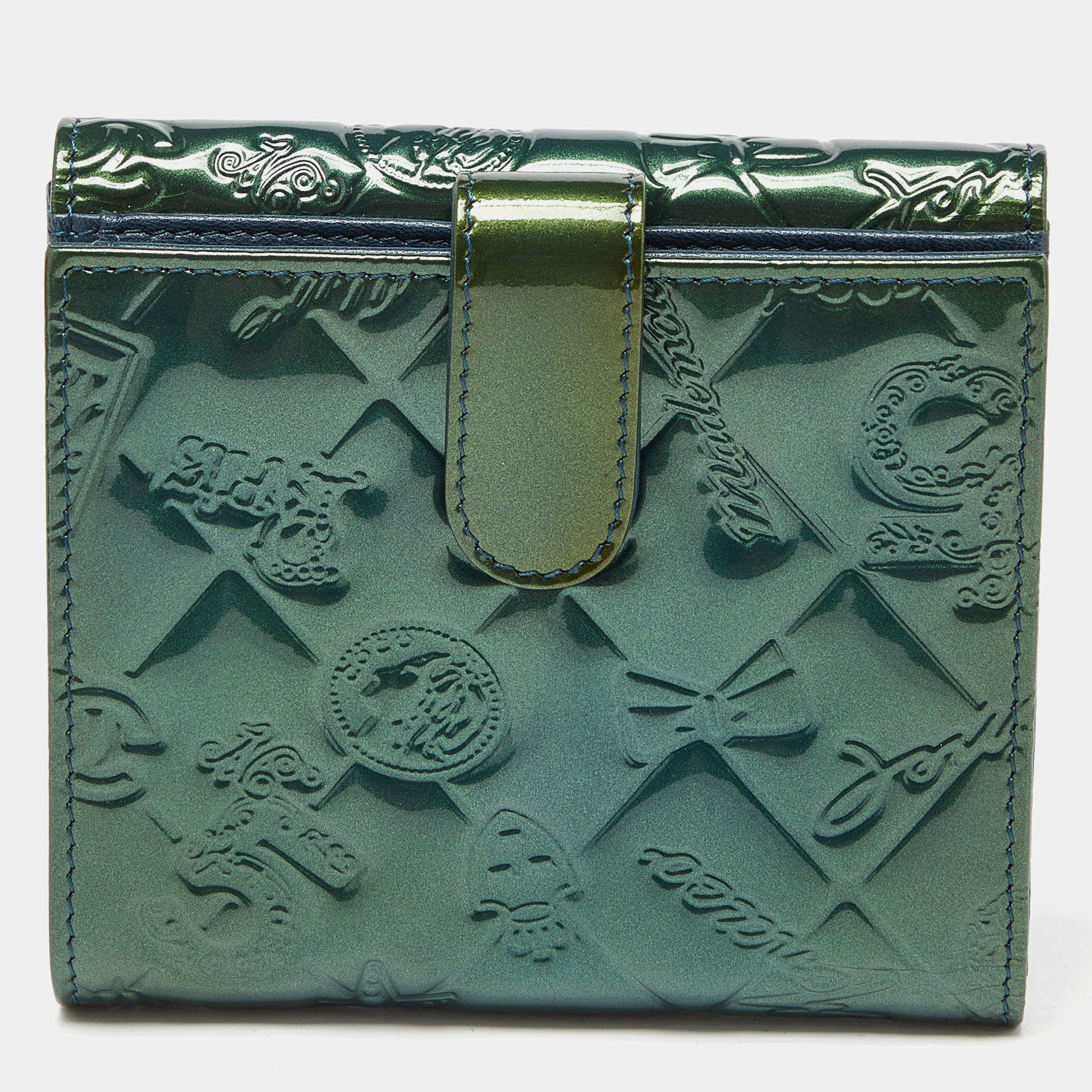 Chanel Green Patent Leather Symbols Lucky Charm Compact Wallet