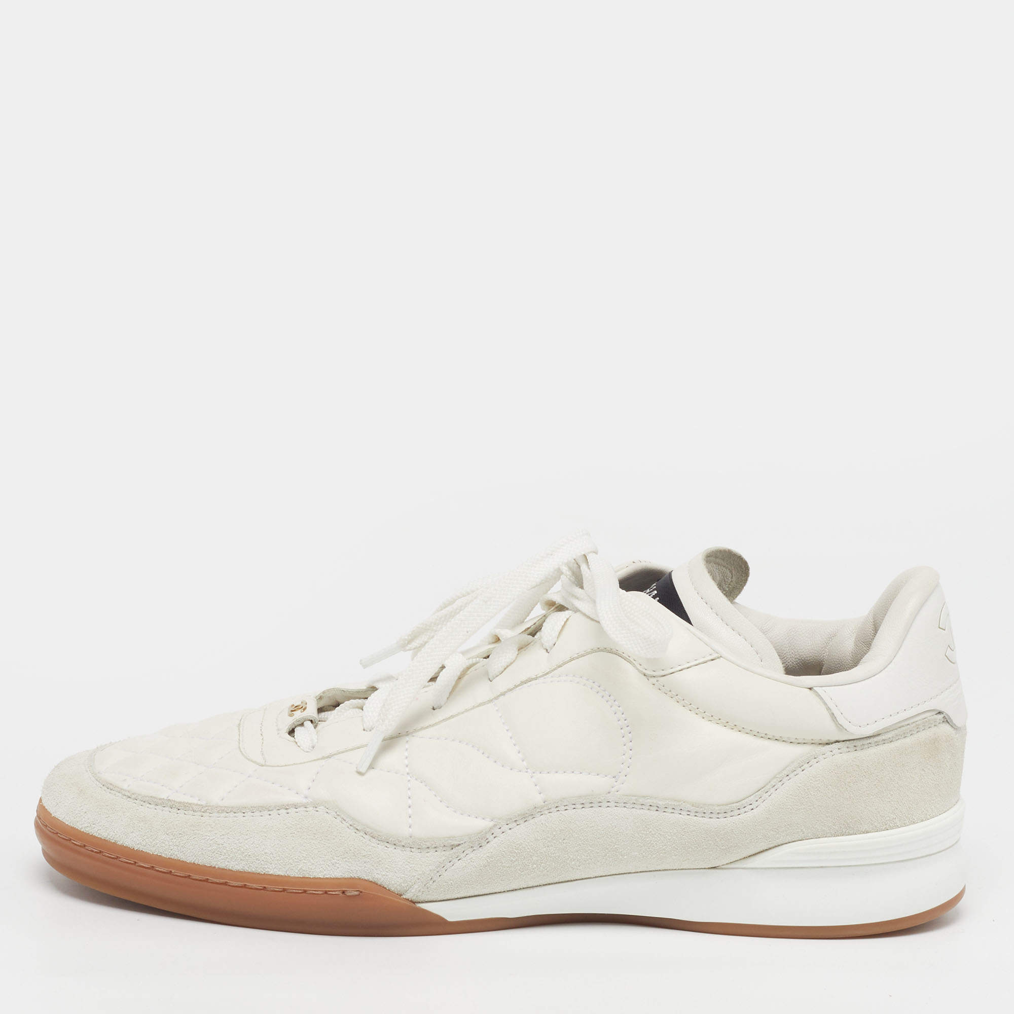 مملوكة مسبقًا Chanel CC Size 42 White/Grey Leather and Nylon Lace Up Sneakers