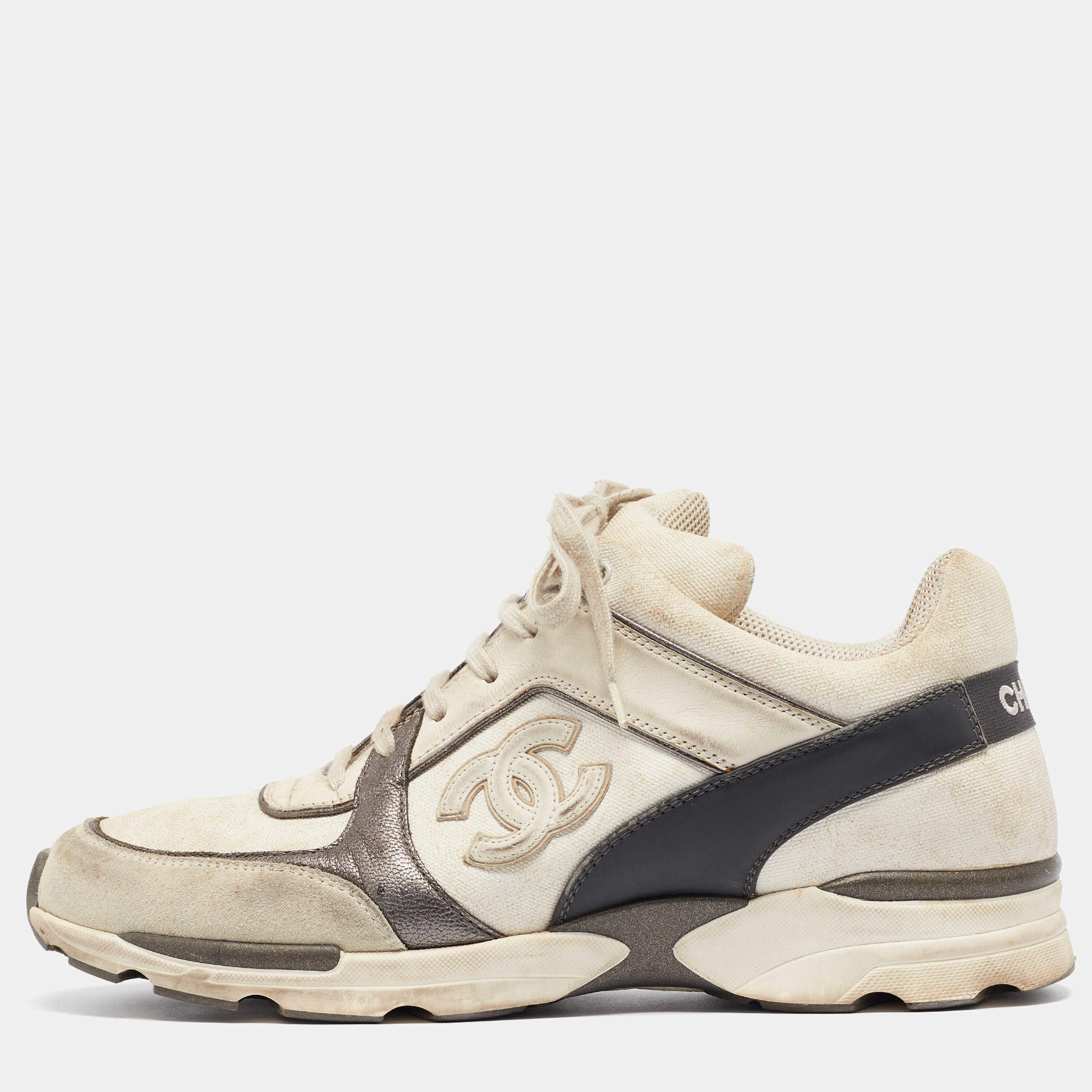 Chanel White/Grey Canvas and Gold CC Low  Top Sneakers Size 41