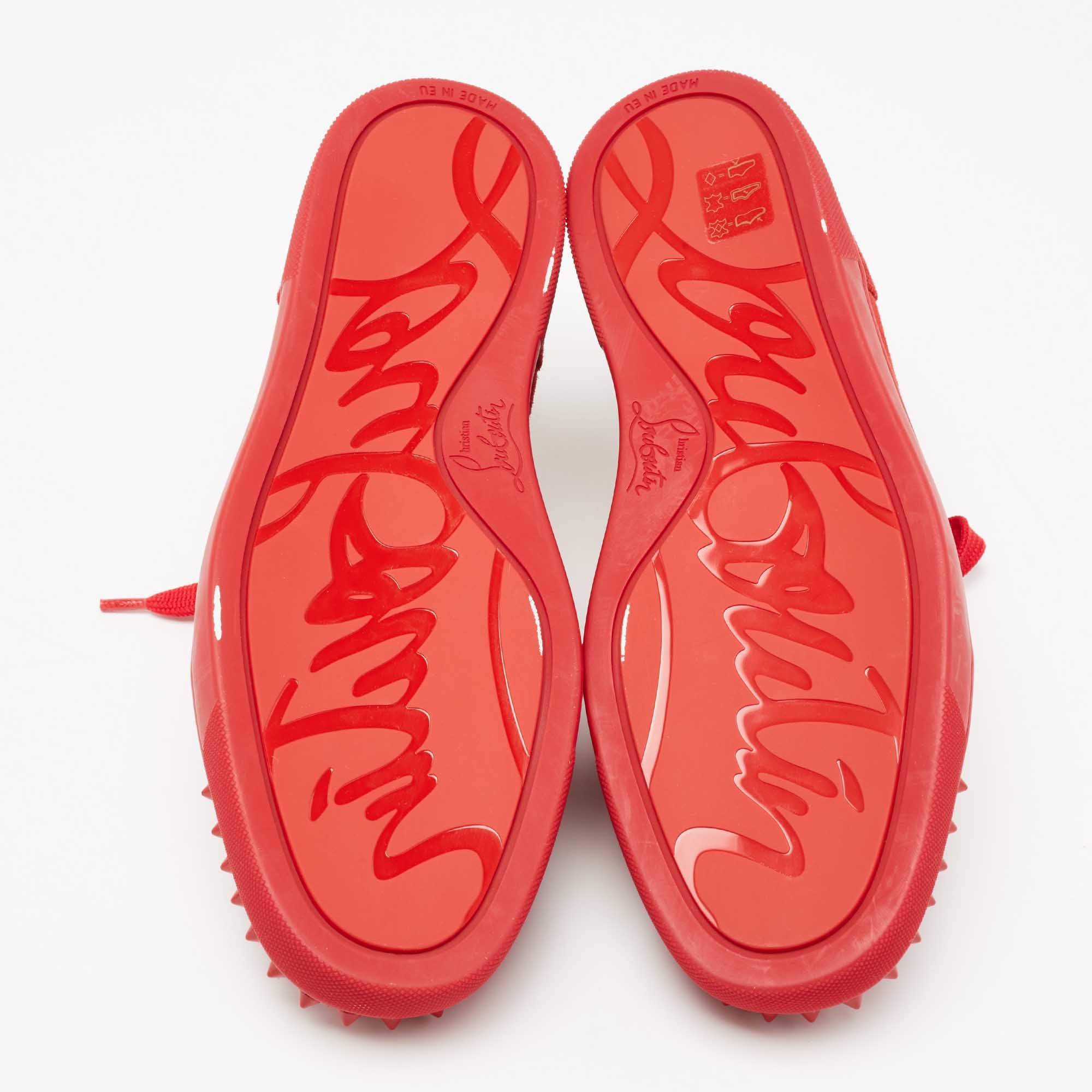 Pre Owned ChrIstian Louboutin Red Suede Louis Junior Spikes Low Tops Sneakers  Size 40