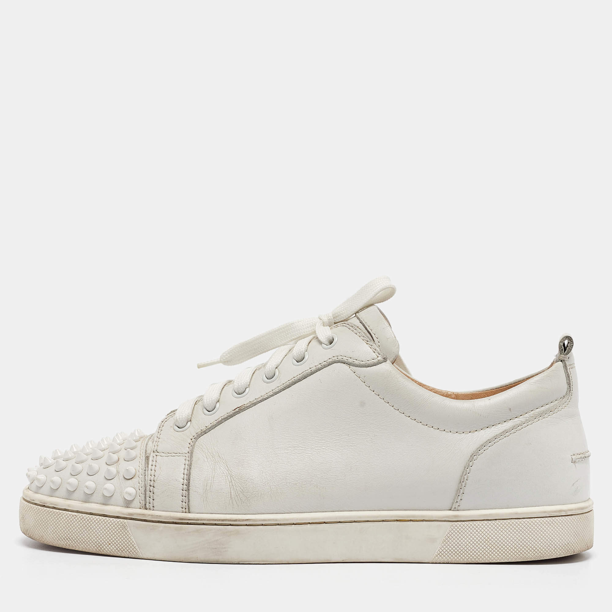 Pre Owned Christian Louboutin White Leather Louis Junior Spikes Low Top Sneakers Size 43.5