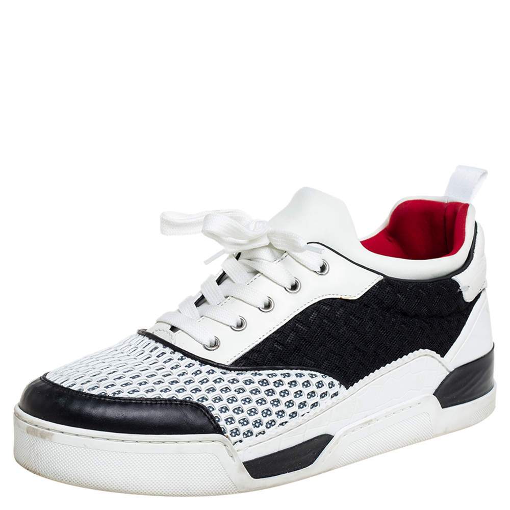 مملوكة مسبقًا Christian Louboutin White/Black Fabric And Mesh Low Top Sneaker Size 42.5