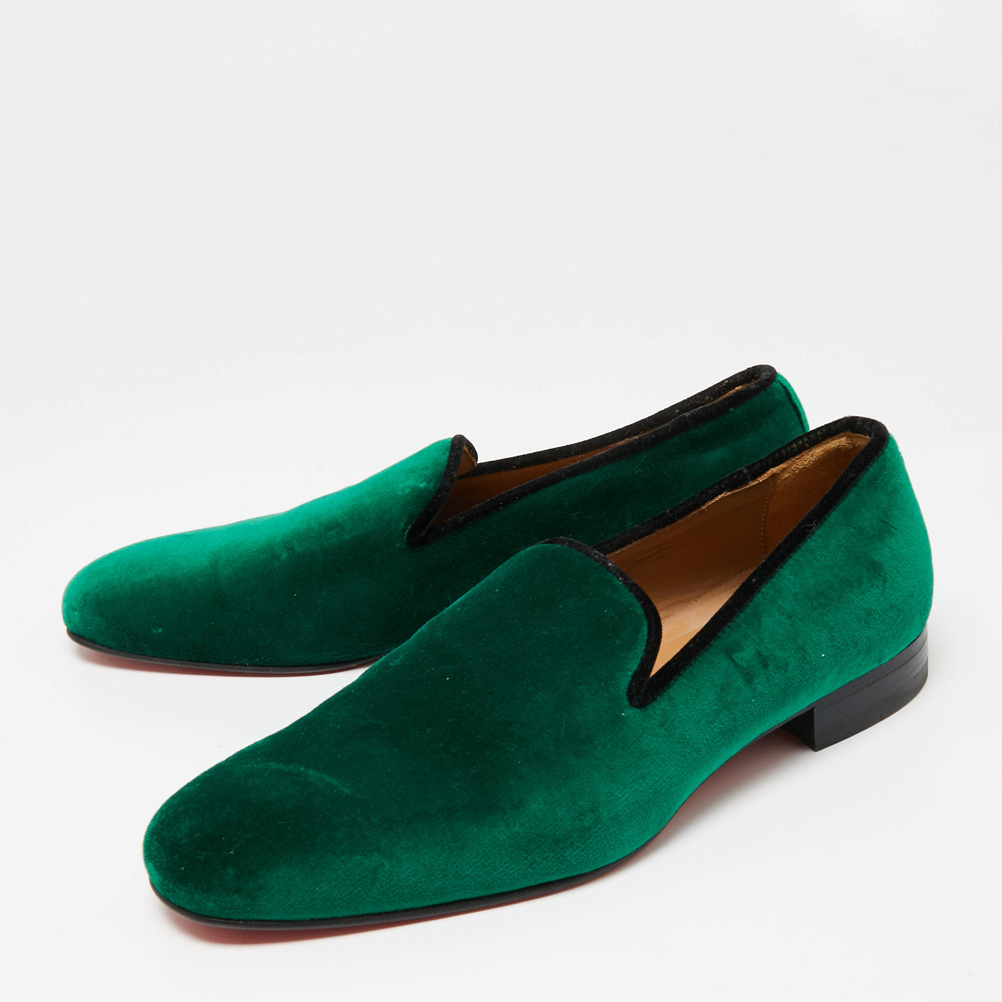 Pre Owned Christian Louboutin Green Velvet Dandelion Loafers Size 40 