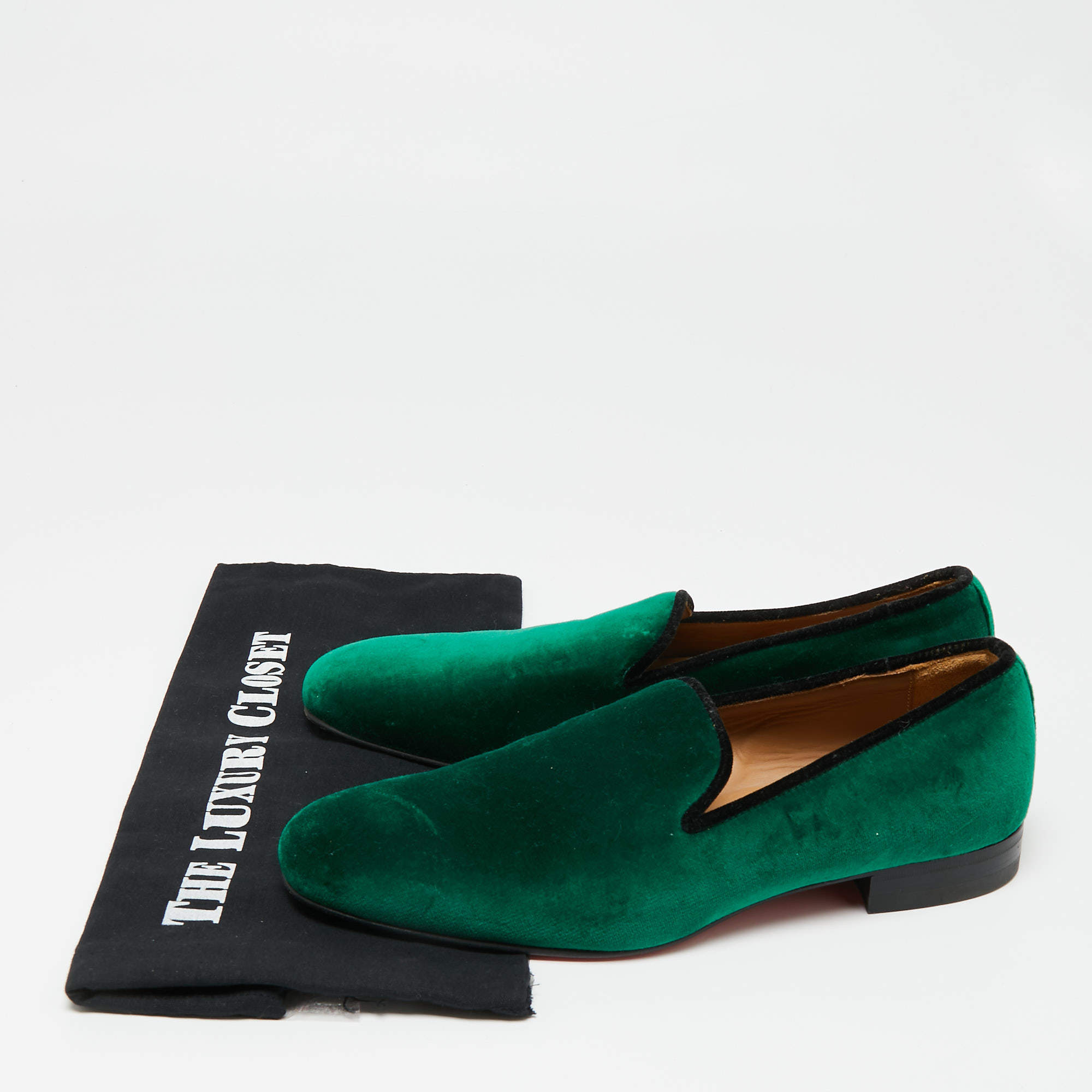 Pre Owned Christian Louboutin Green Velvet Dandelion Loafers Size 40 