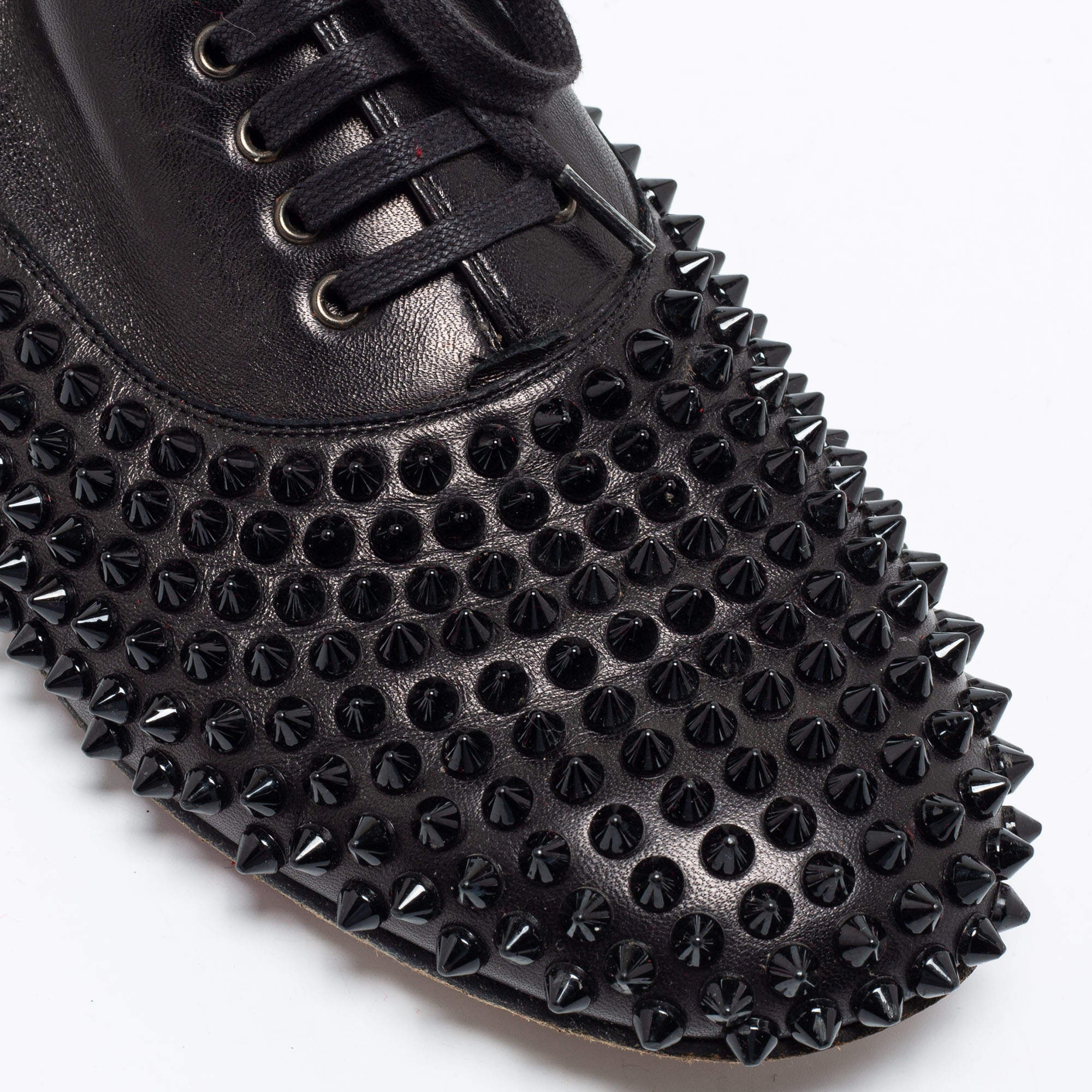 Pre Owned Christian Louboutin Black Leather Freddy Spikes Oxfords Size 41.5