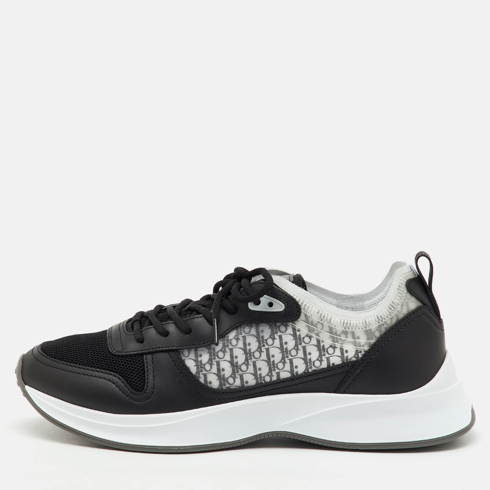 Pre Owned Dior Black/Grey Oblique Mesh and Leather B25 Runner Lace Up Sneakers Size 43