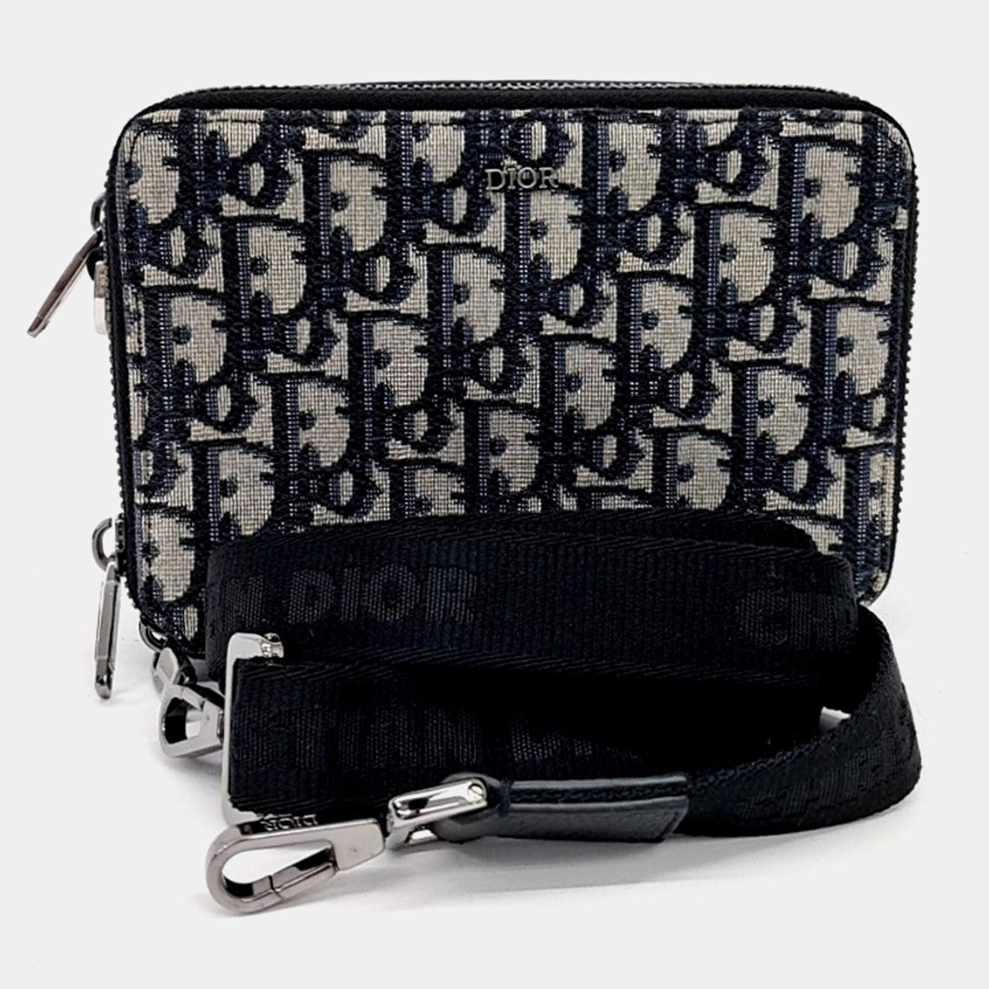 Pre Owned Dior Homme Oblique Navy Blue/Beige Coated Canvas Wallet on 2OBBC119YSE