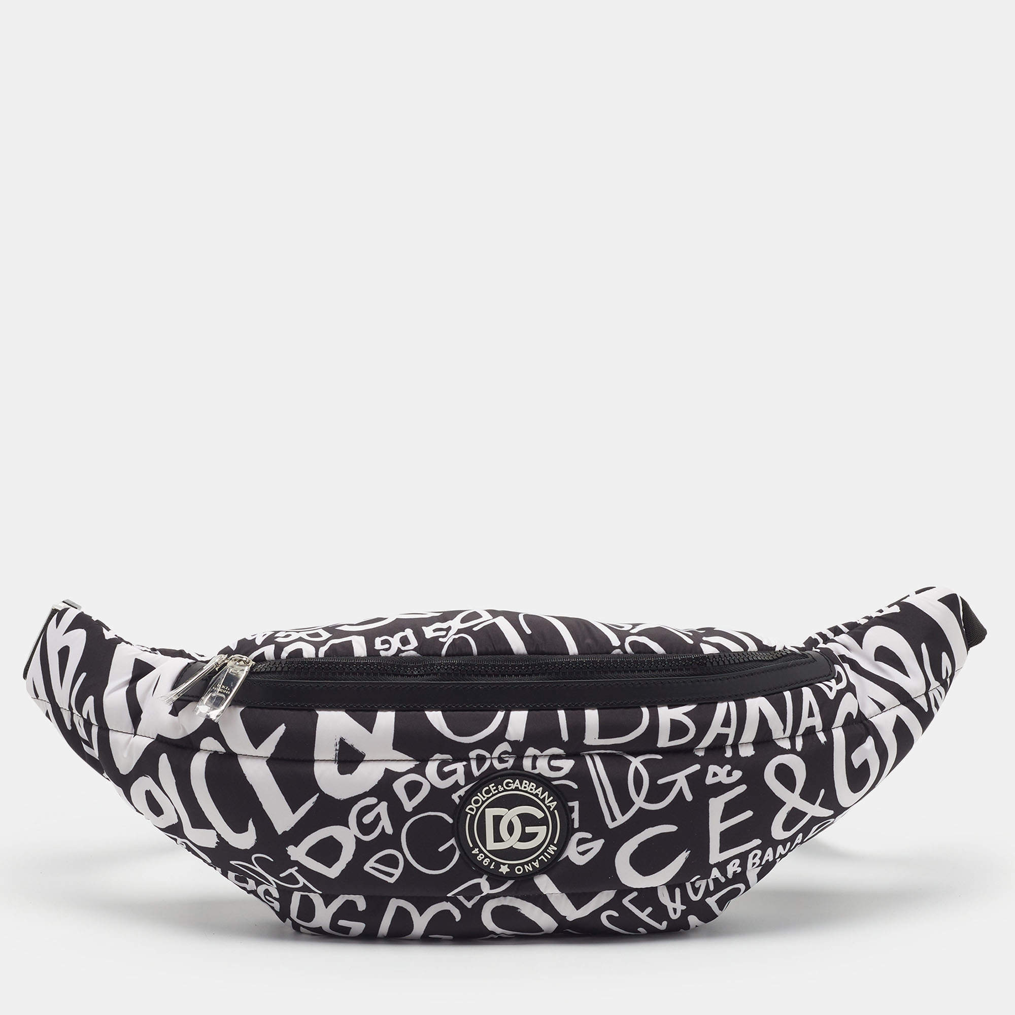 Pre Owned Dolce & Gabbana DG Logo Black/White Nylon Belt Bag