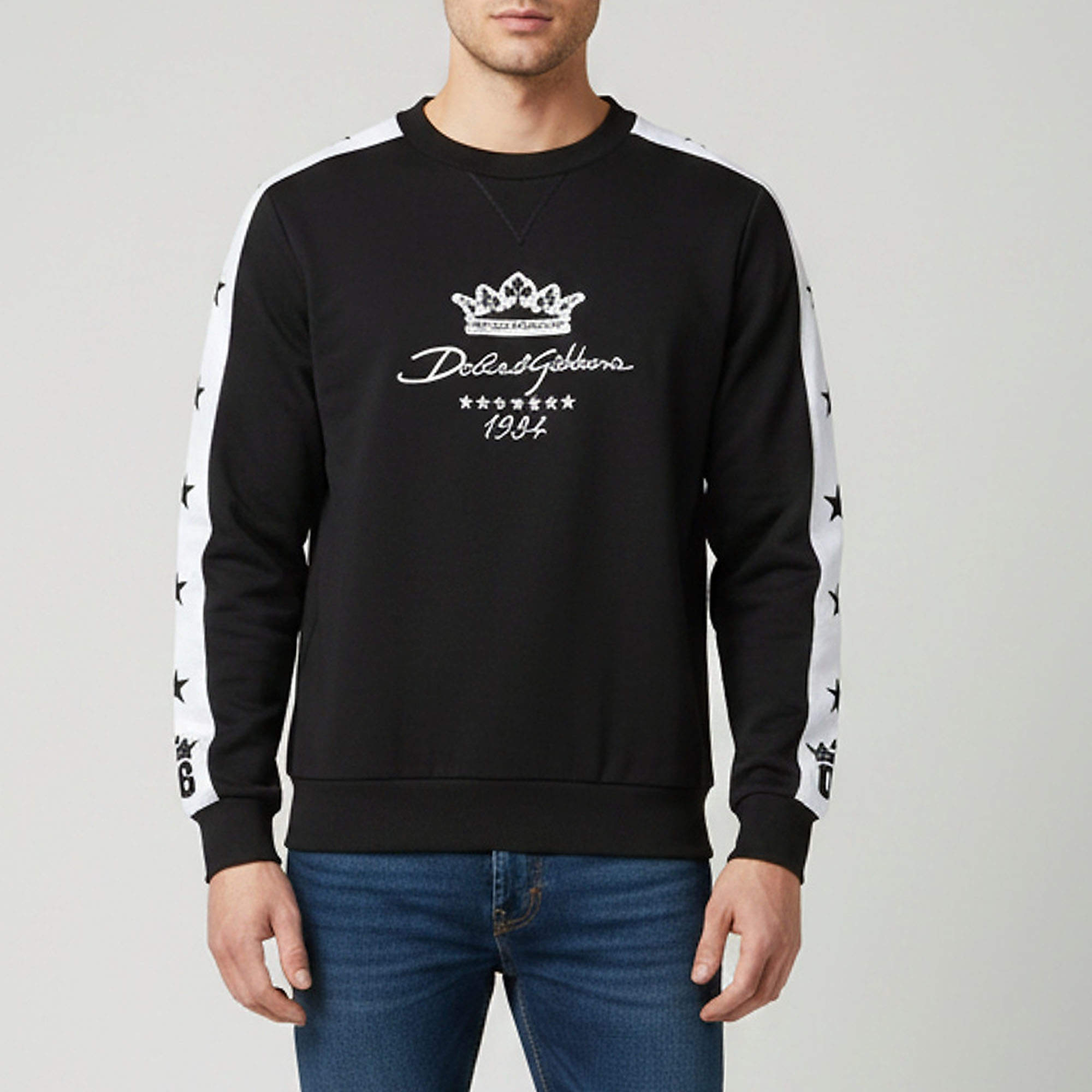 Pre Owned Dolce & Gabbana Black Embroidered Logo Detail Crewneck Sweatshirt L