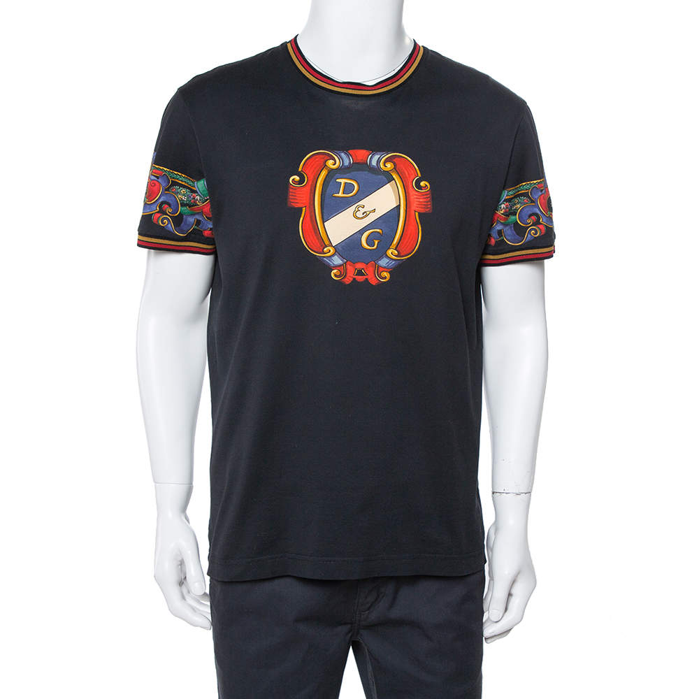 Pre Owned تي شيرت دولتشي أند غابانا قطن أسود هيرالديك برقبة مستديرة مقاس كبير جدًا - إكس لارج