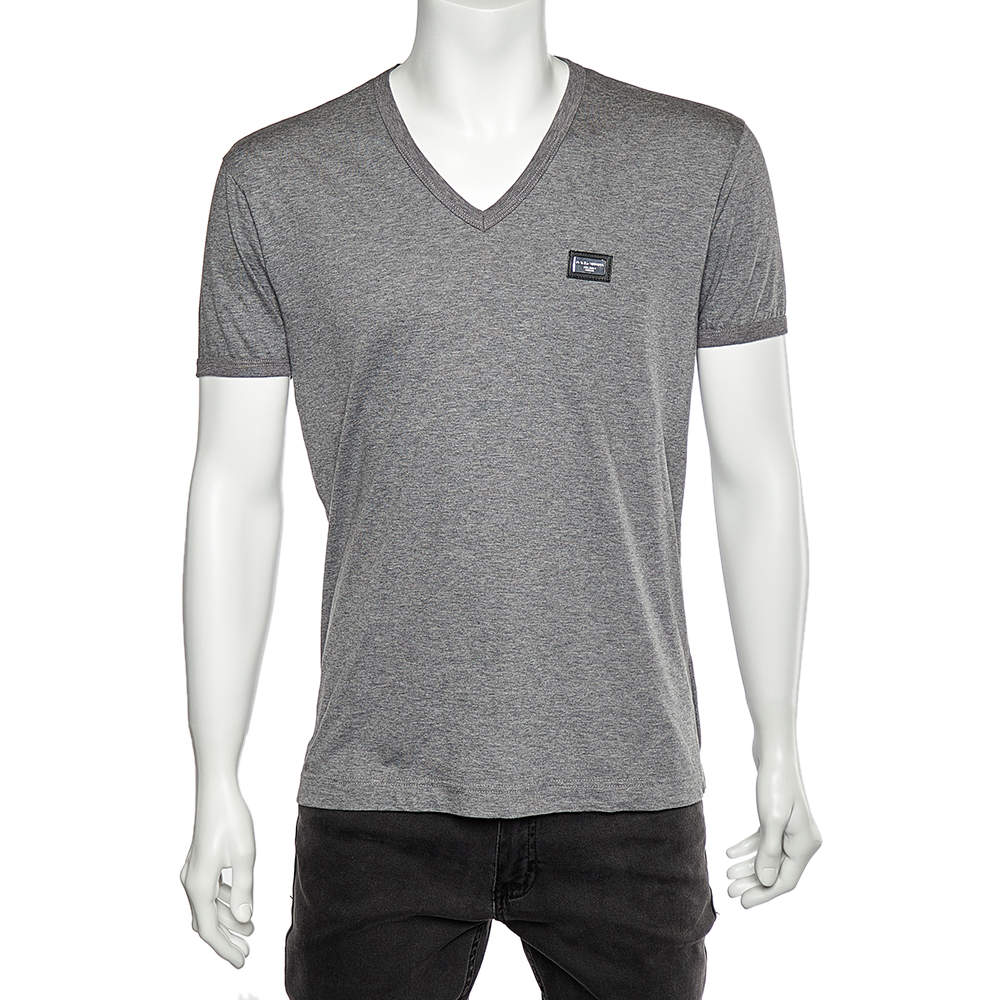 Pre Owned Dolce & Gabbana Grey Cotton Logo Plaque Detail V-Neck T-Shirt L