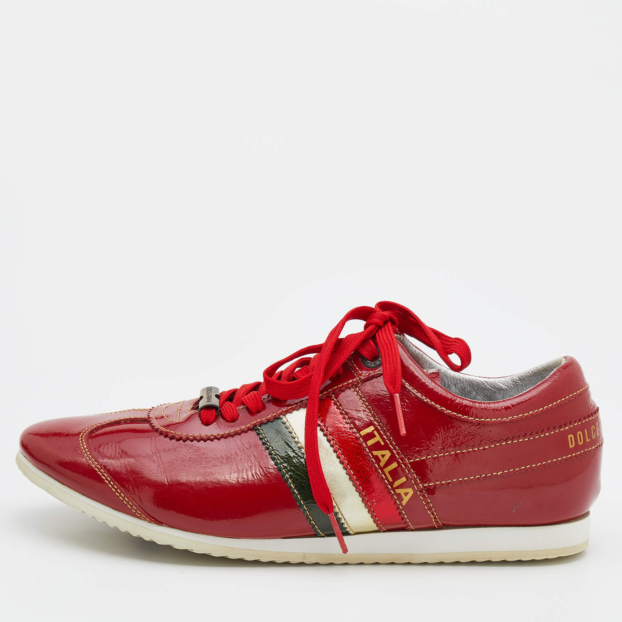 مملوكة مسبقًا Dolce & Gabbana Red Patent Leather Low Top Sneakers Size 41