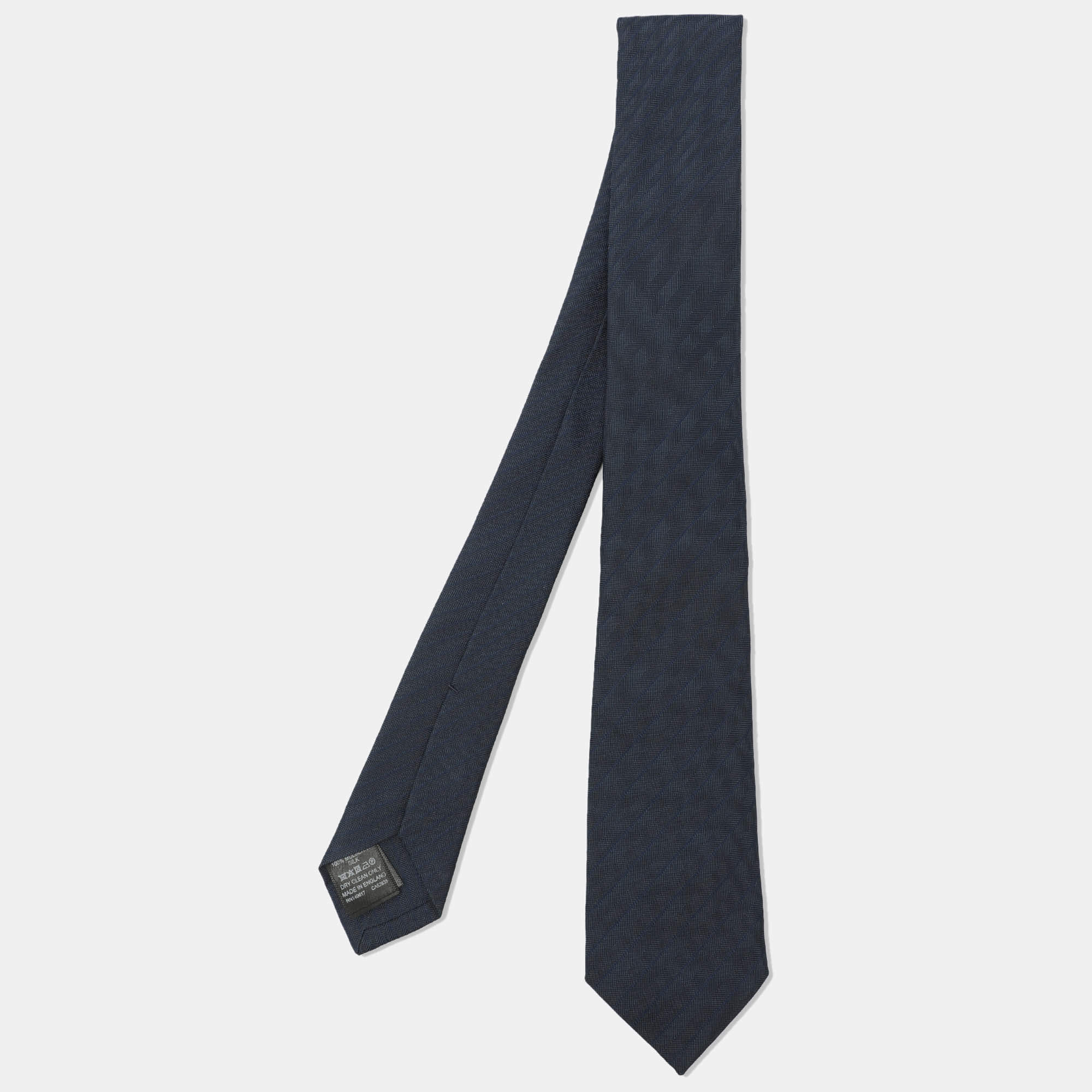 Pre Owned Dunhill Blue Diagonal Patterned Mulberry Silk Neck Tie