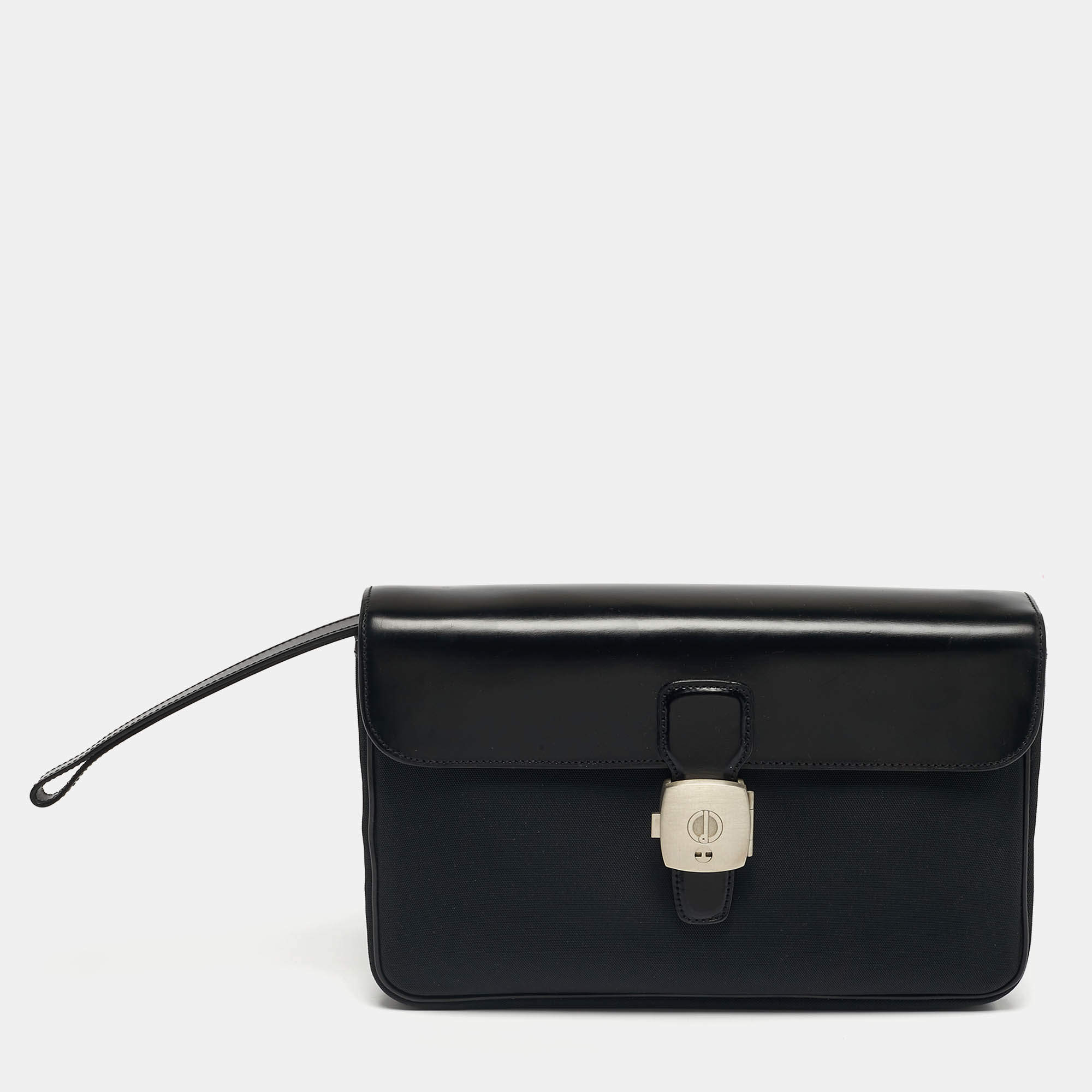 مملوكة مسبقًا حقيبة دنهل جلد أسود ونايلون