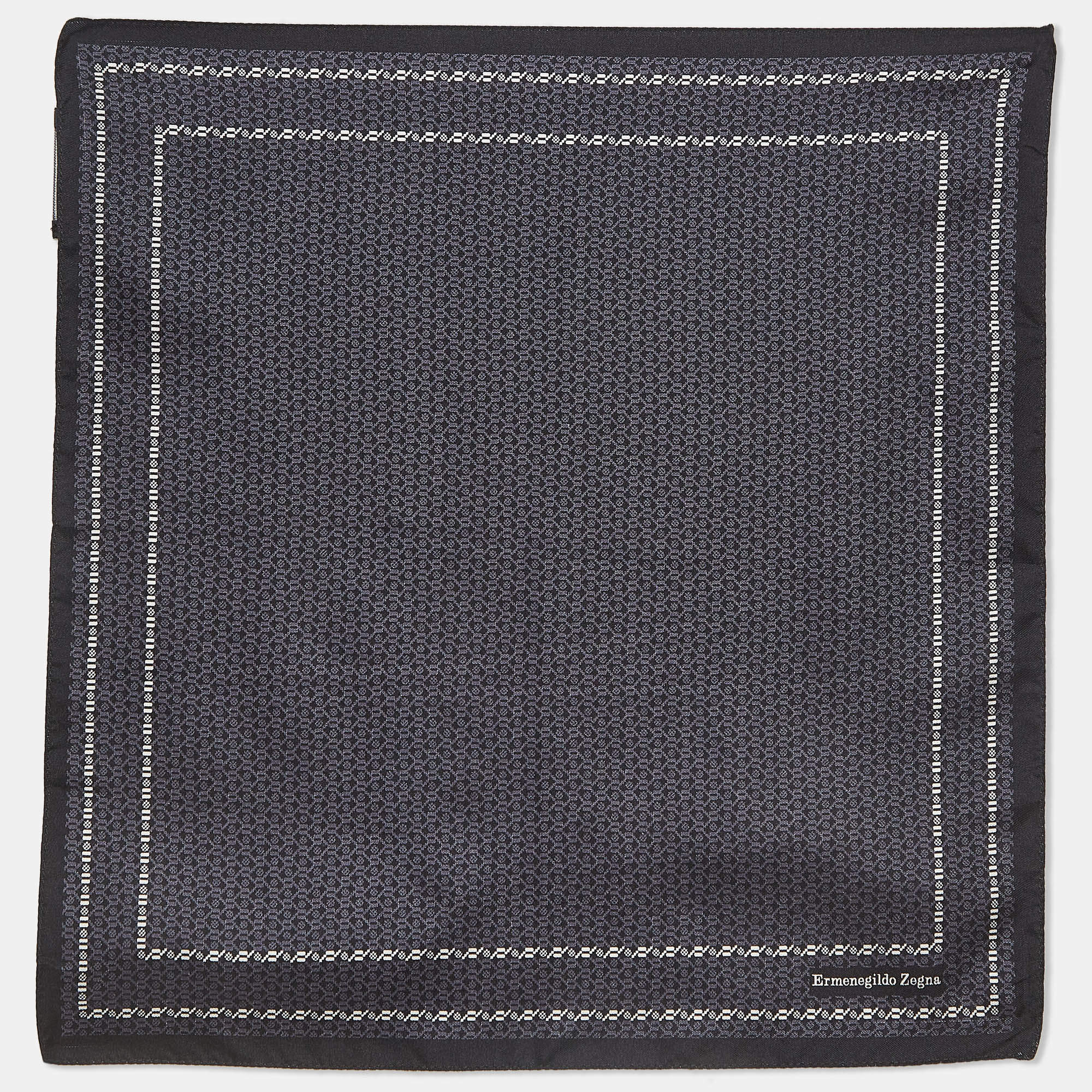 Pre Owned Ermenegildo Zegna Black Printed Silk Pocket Square