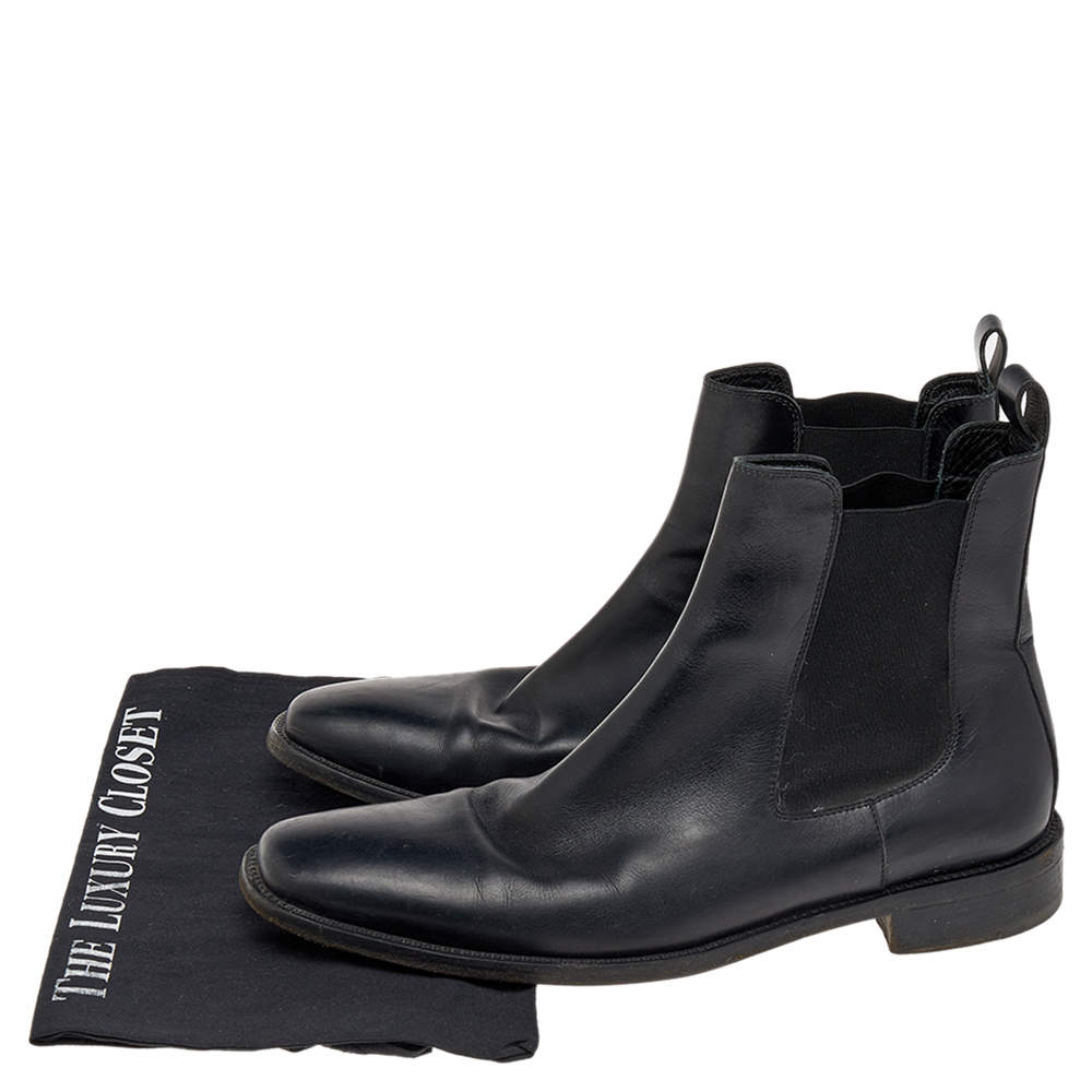 Louis Vuitton black Leather Kensington Chelsea Boots