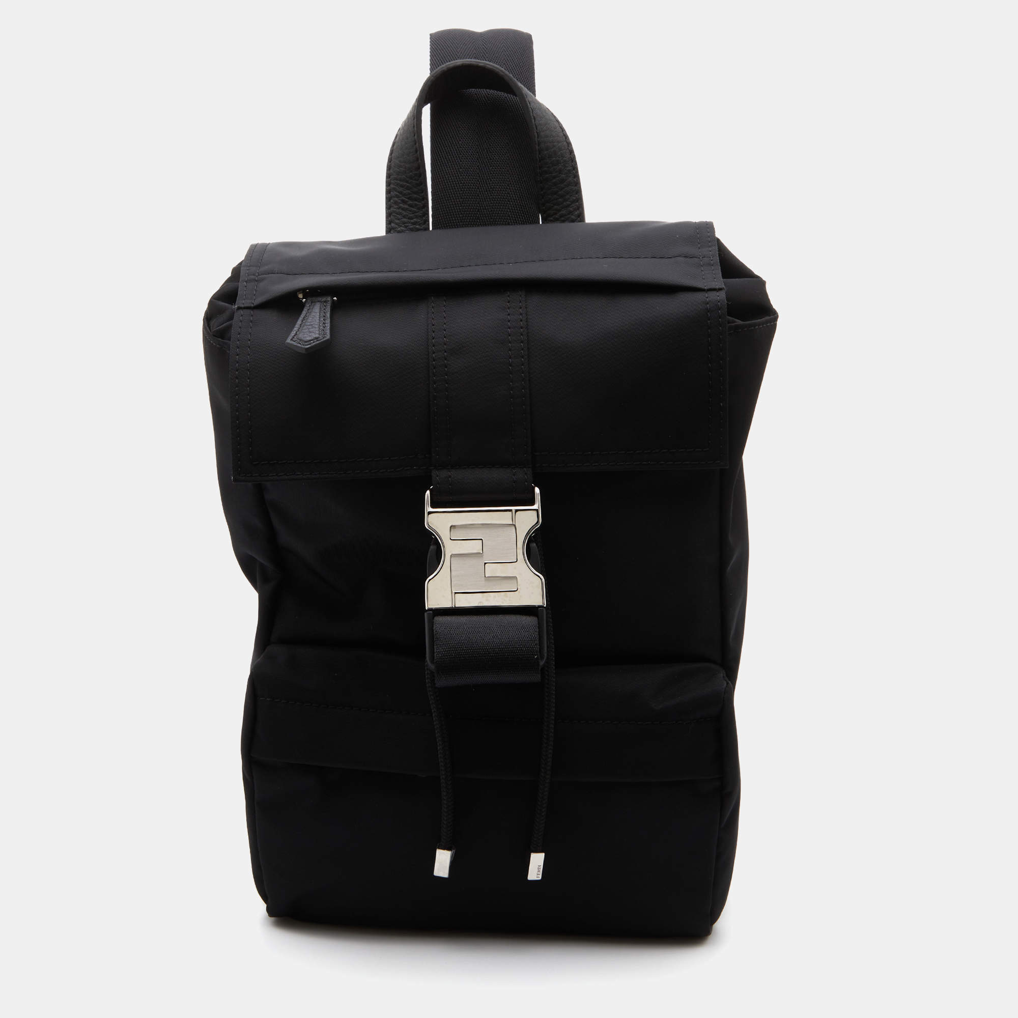 مملوكة مسبقًا Fendi Black Nylon Small Fendiness Backpack