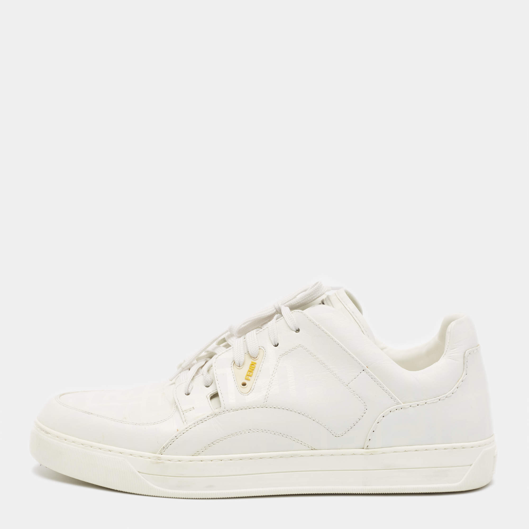 مملوكة مسبقًا Fendi White Leather FF Lace Up Sneakers  Size  45