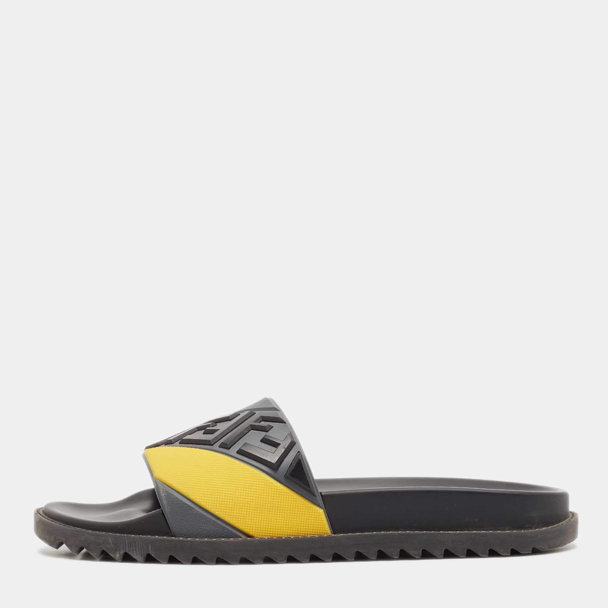 Pre Owned Fendi Grey/Yellow FF Rubber Fussbett Slides Size 42
