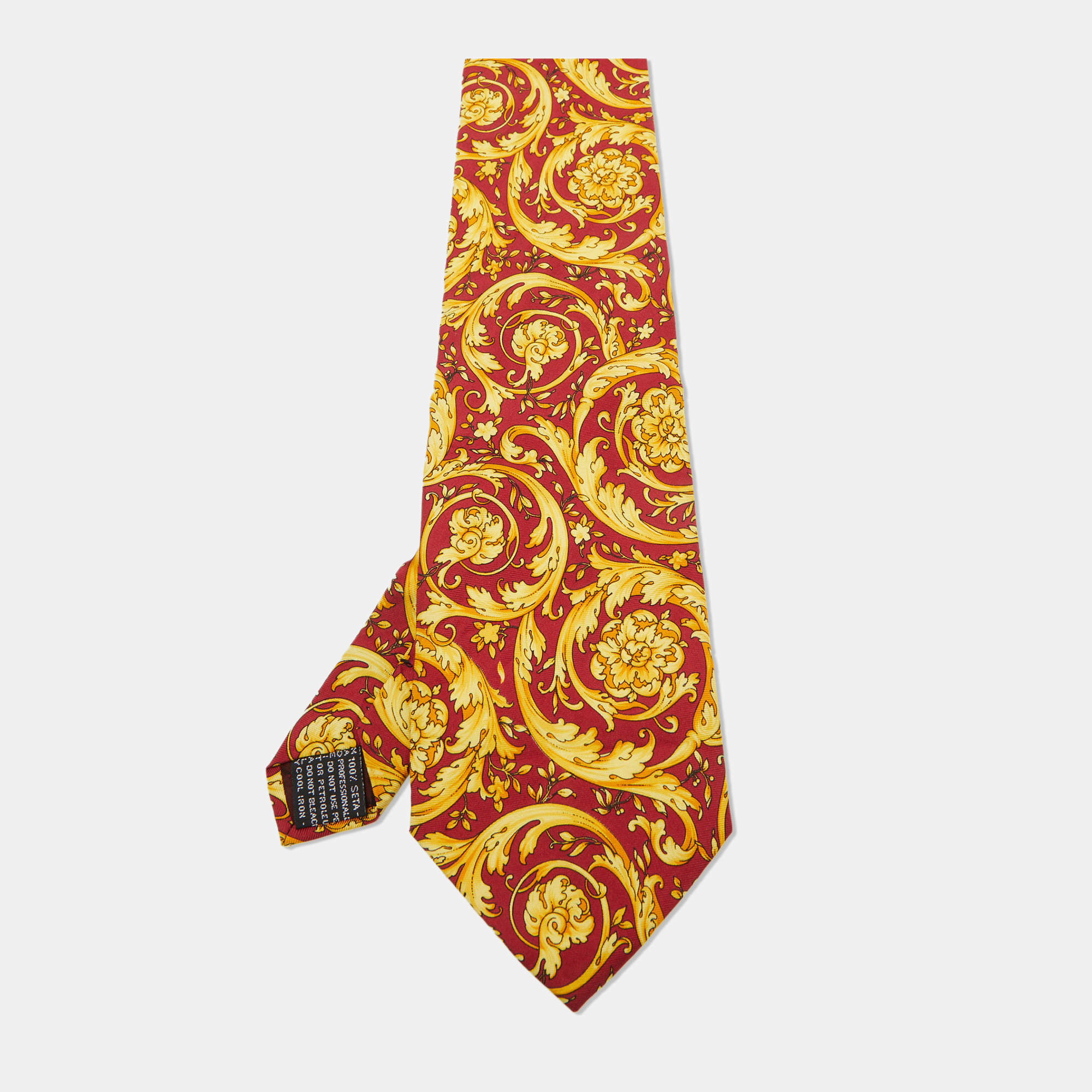 Gianni Versace Vintage Red/Yellow Barocco Print Silk Traditional Tie