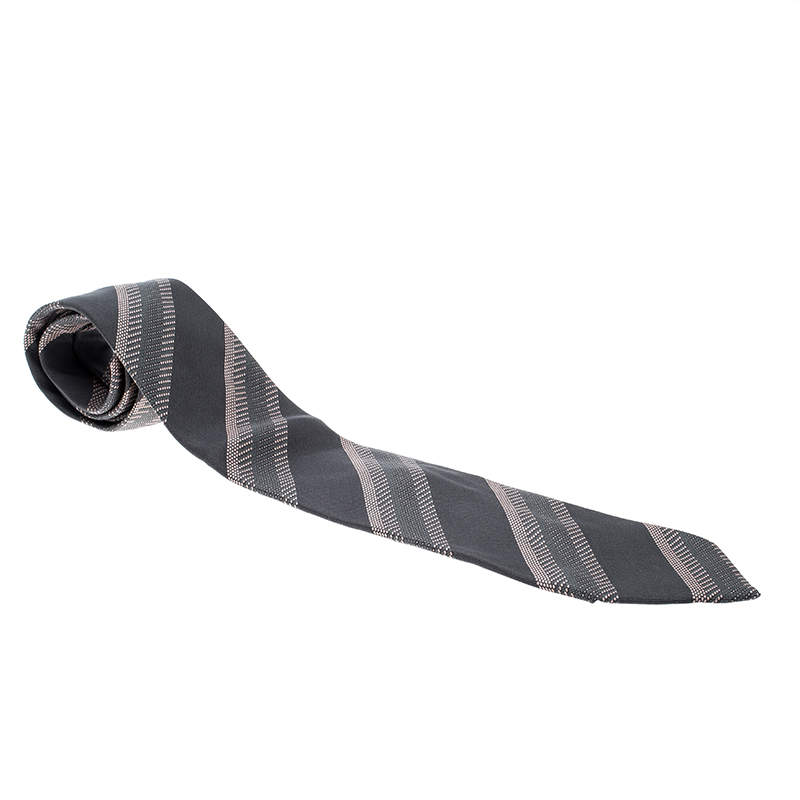 Giorgio Armani Grey Contrast Diagonal Striped Silk Jacquard Traditional Tie 