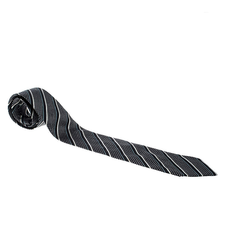 Pre Owned Giorgio Armani Vintage Black Diagonal Striped Silk Jacquard Traditional Tie