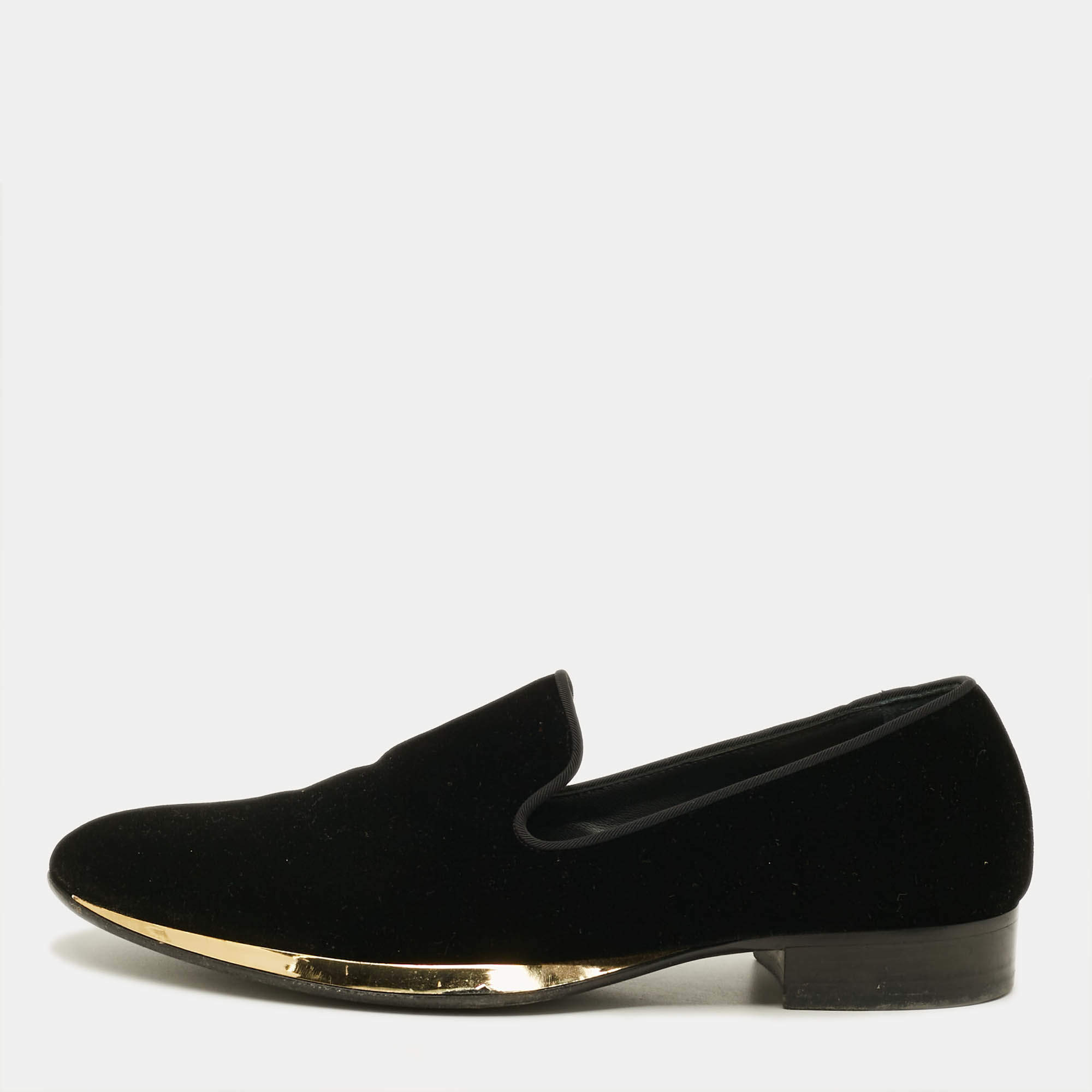 Pre Owned حذاء سليبرز جوسيبي زانوتي "كيفين سموكينغ" سويدي أسود مقاس 44