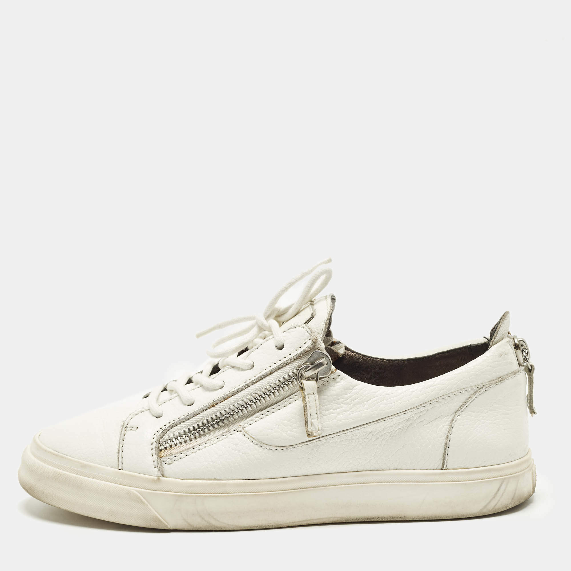 مملوكة مسبقًا Giuseppe Zanotti Frankie Size 40 White Leather Low Top Sneakers