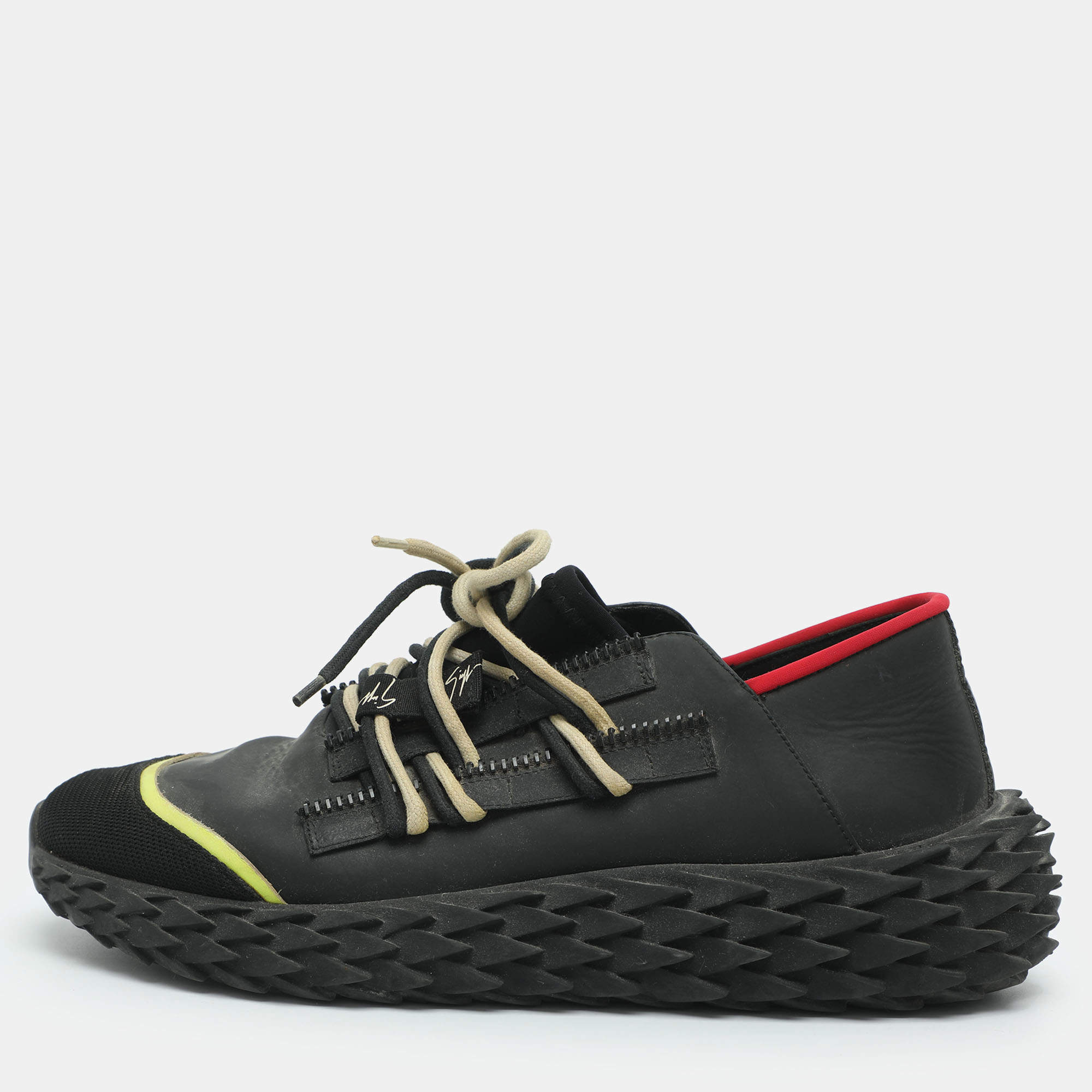 Pre Owned Giuseppe Zanotti Urchin Size 42 Black Mesh and Rubber Low Top Sneakers