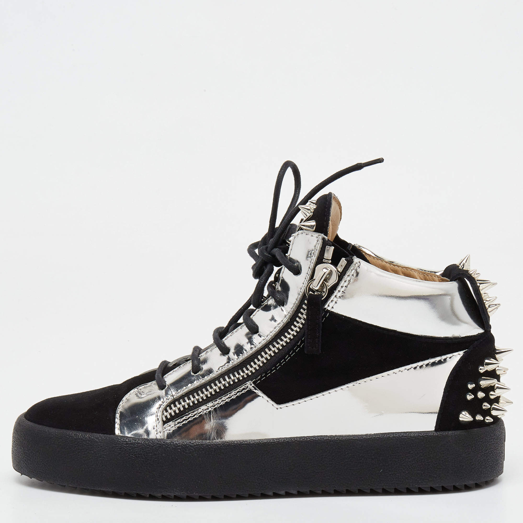 مملوكة مسبقًا Giuseppe Zanotti Black/Silver Suede and Patent Leather Studded Jimbo Mid Top Sneakers Size 40