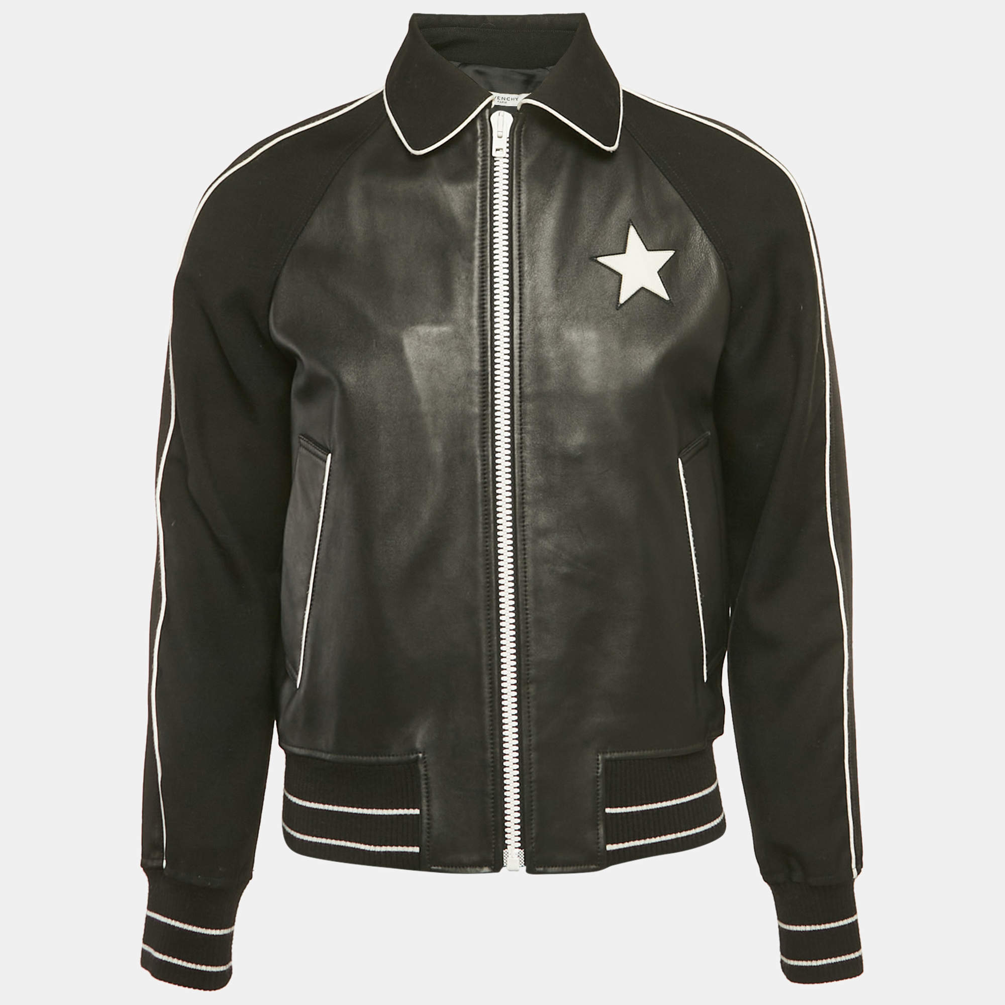 مملوكة مسبقًا Givenchy Black Star Applique Leather Zip-Up Jacket M