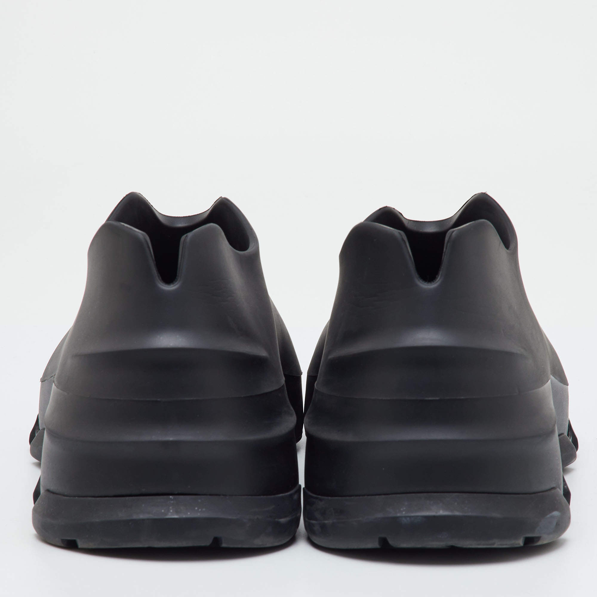 Givenchy Monumental Mallow Size 44 Black Rubber Low Slip On