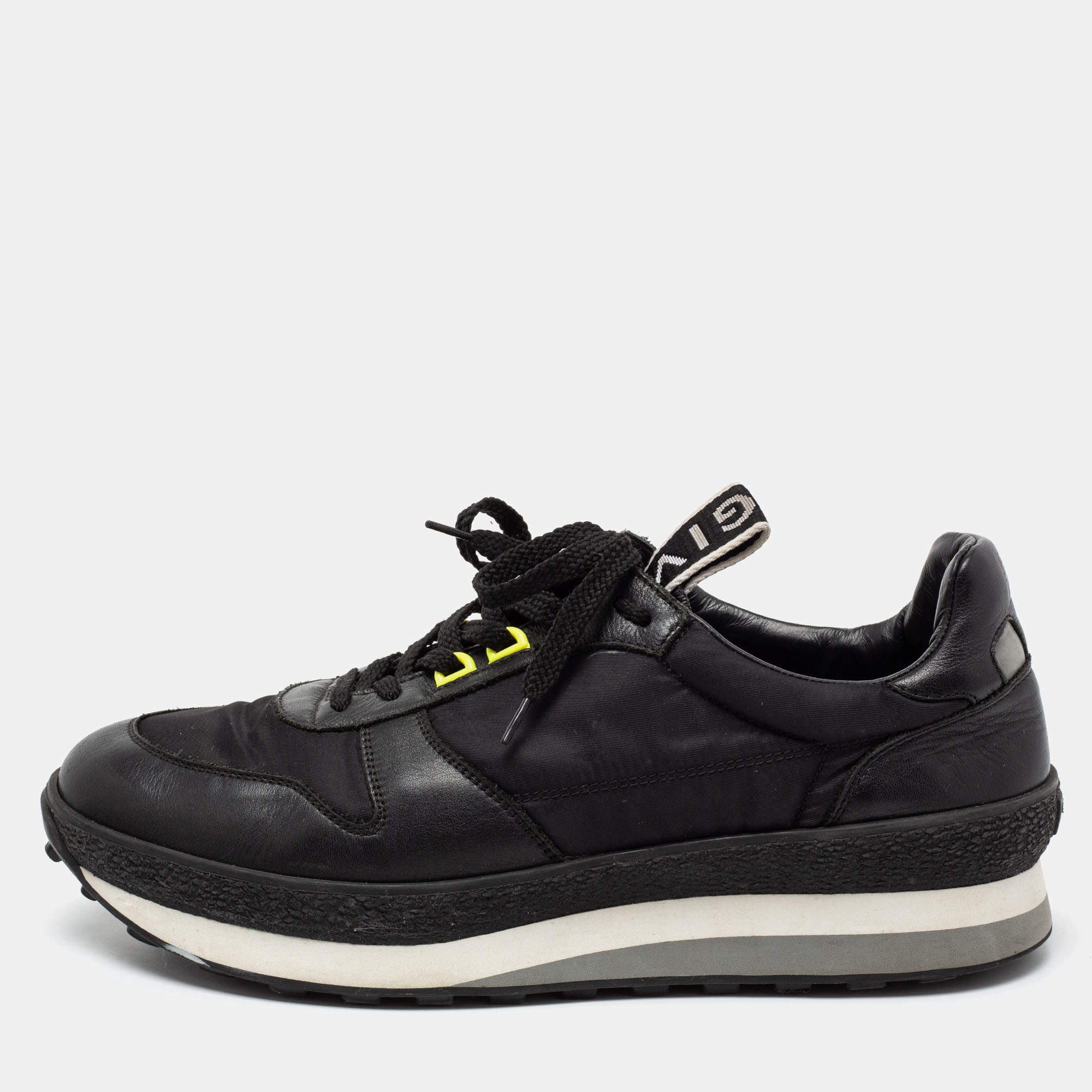 Givenchy Black Leather TR3 Lace Up  Sneakers Size 45