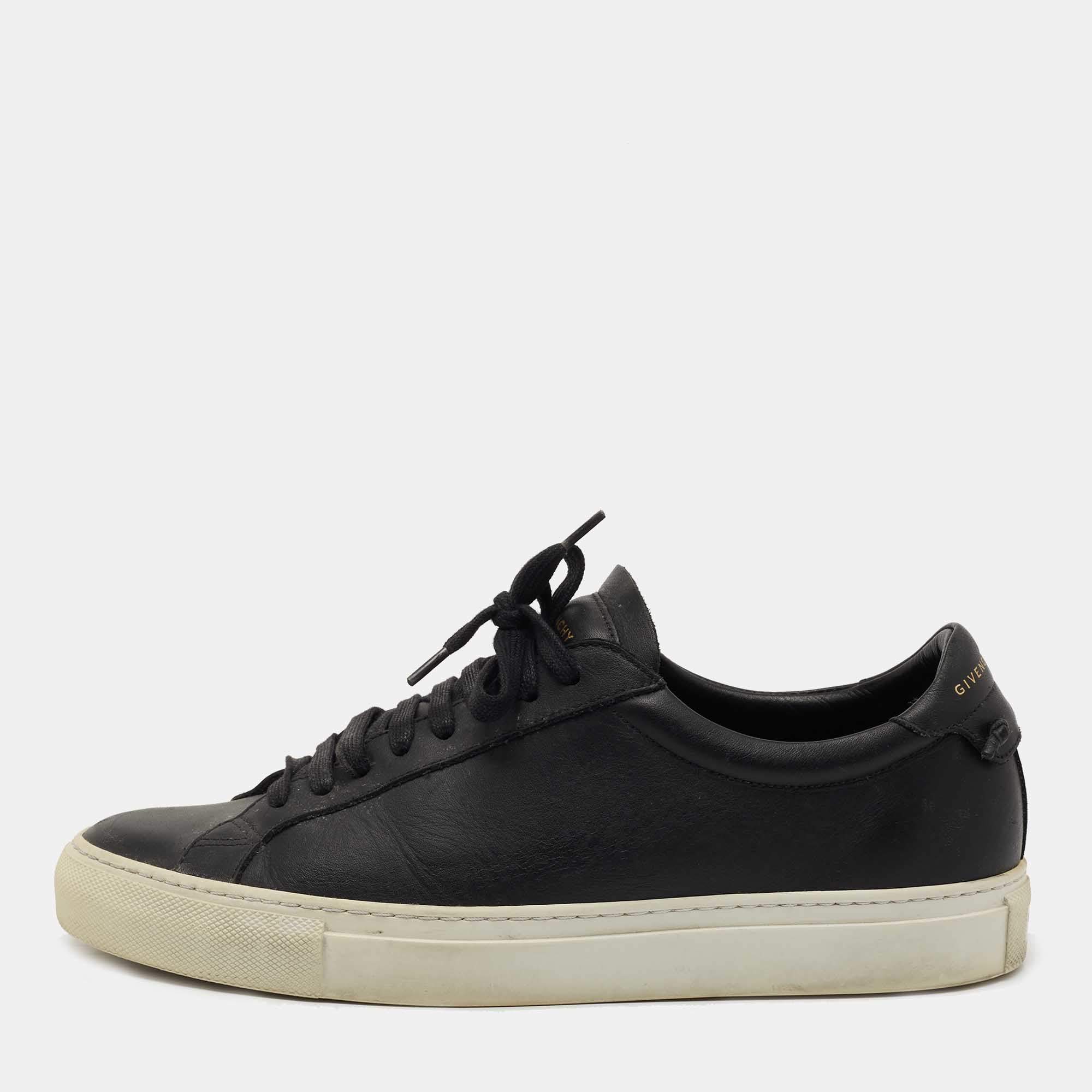 Givenchy Black Leather Low Top Sneakers Size 40