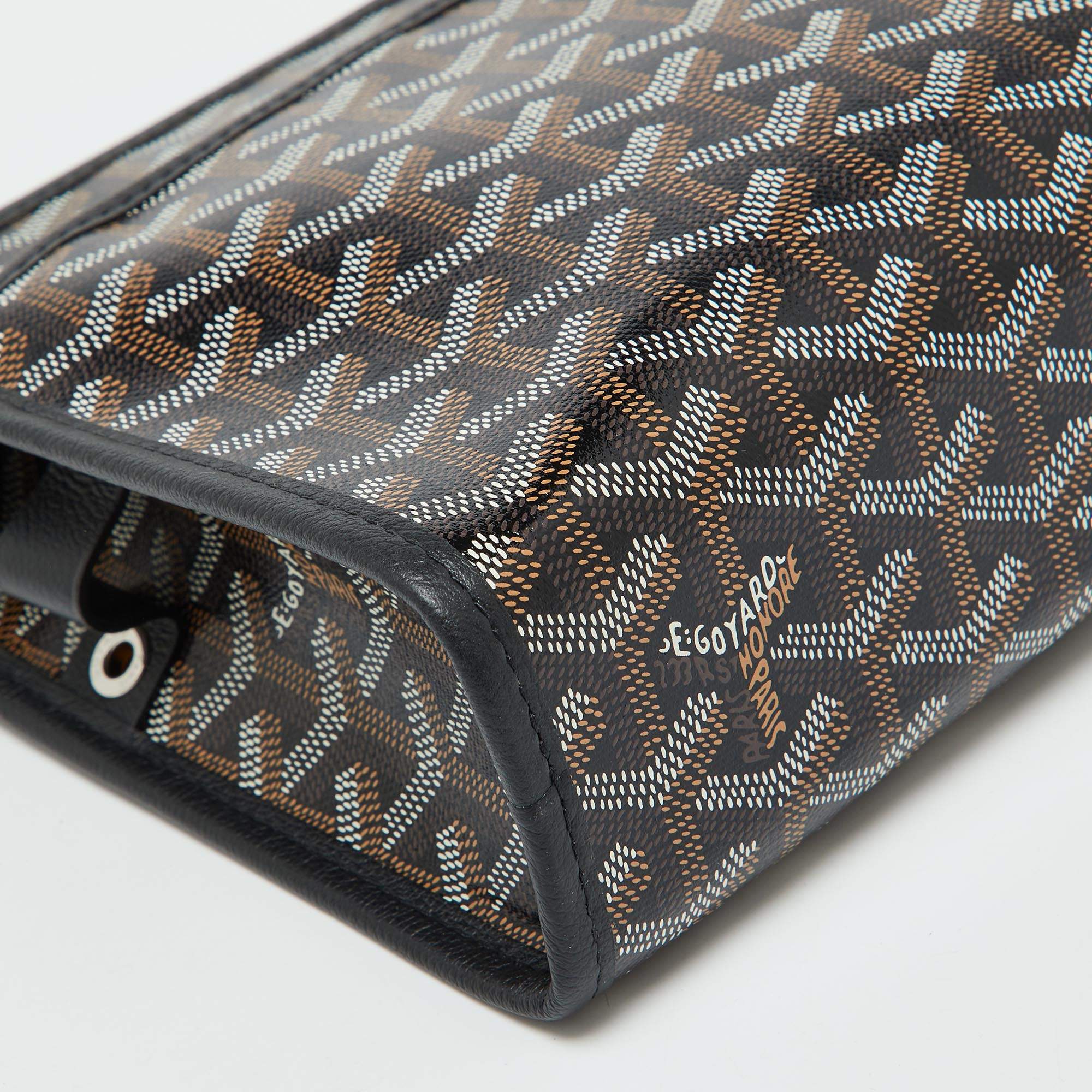 Pre Owned Goyard Black Goyardine Coated Canvas Jouvence MM Toiletry Pouch