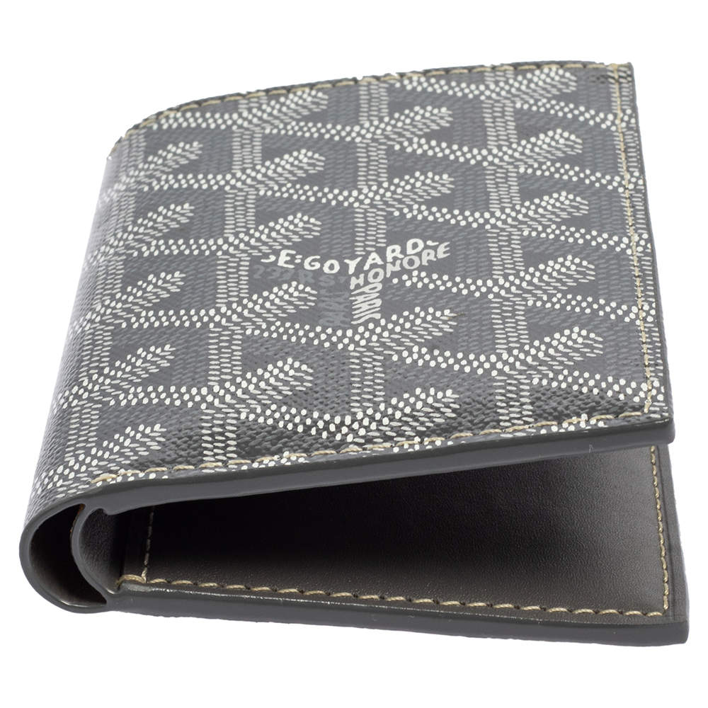Goyard Bi-fold Wallet (Grey), Men's Fashion, Watches & Accessories, Wallets  & Card Holders on Carousell