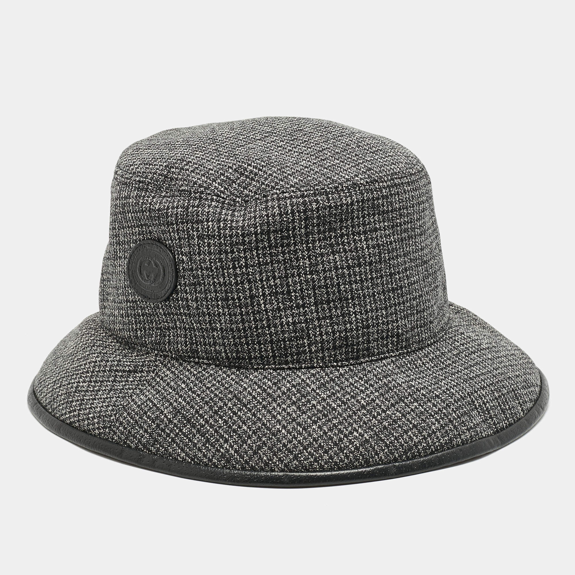 Gucci Black/Grey Wool Logo Patch Bucket Hat XL