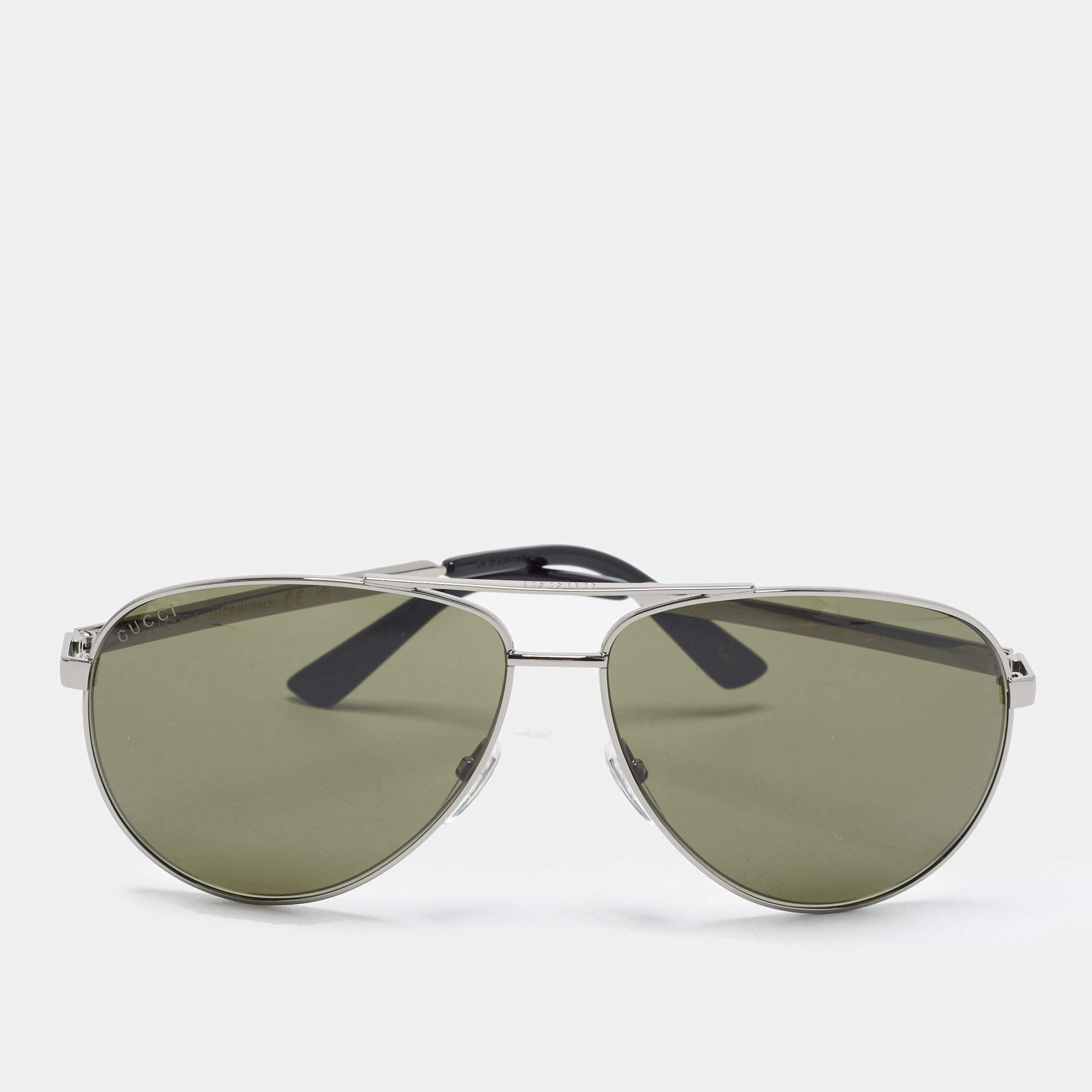 مملوكة مسبقًا Gucci Black/Silver Tone GG0137S Aviator Sunglasses