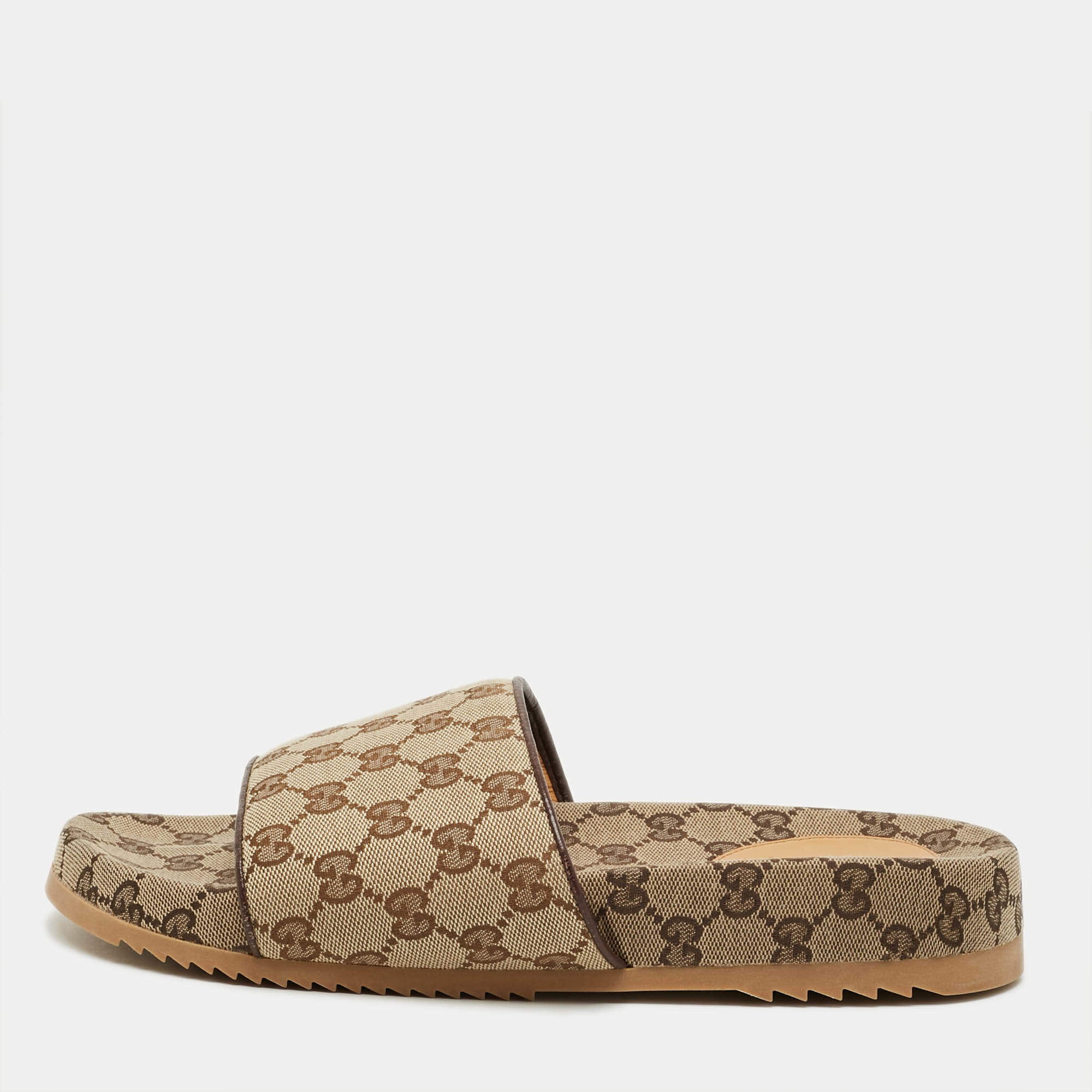 Pre Owned Gucci GG Size 43 Beige/Brown Canvas Flat Slide