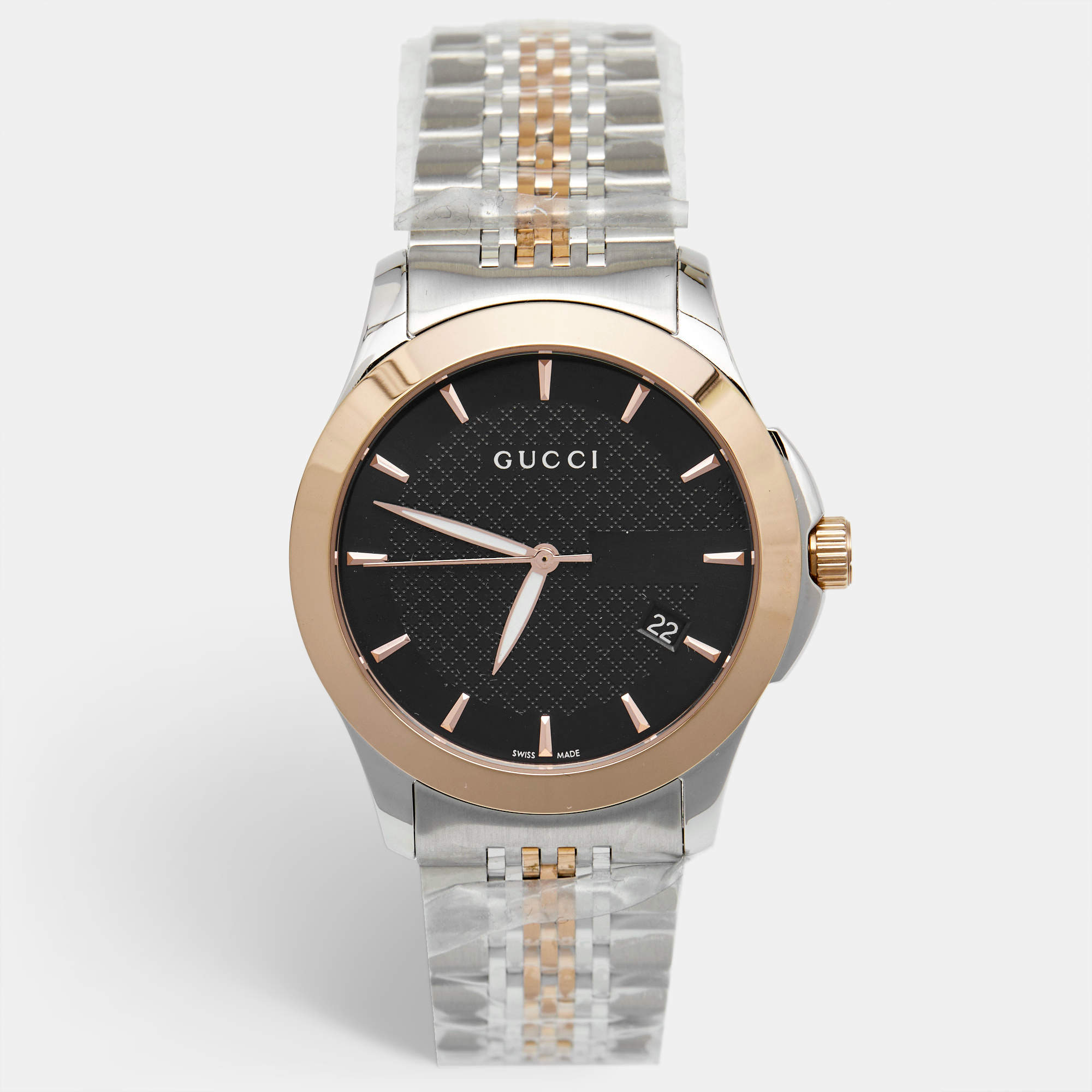 Gucci Black Two Tone Stainless Steel G-Timeless YA126410 Men's Wristwatch 38 mm 