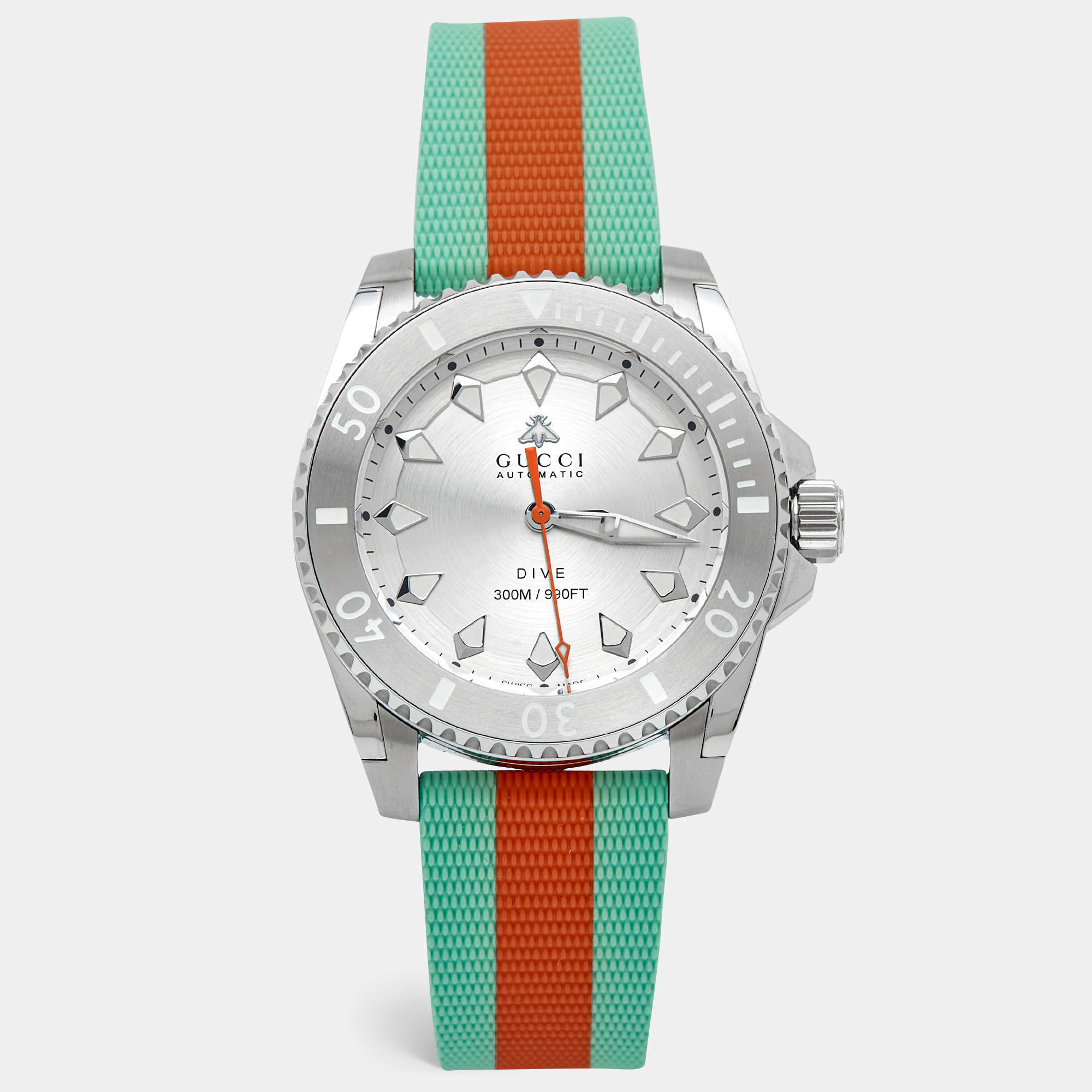 Gucci Silver Stainless Steel Rubber Dive YA136351 Men's Wristwatch 40 mm