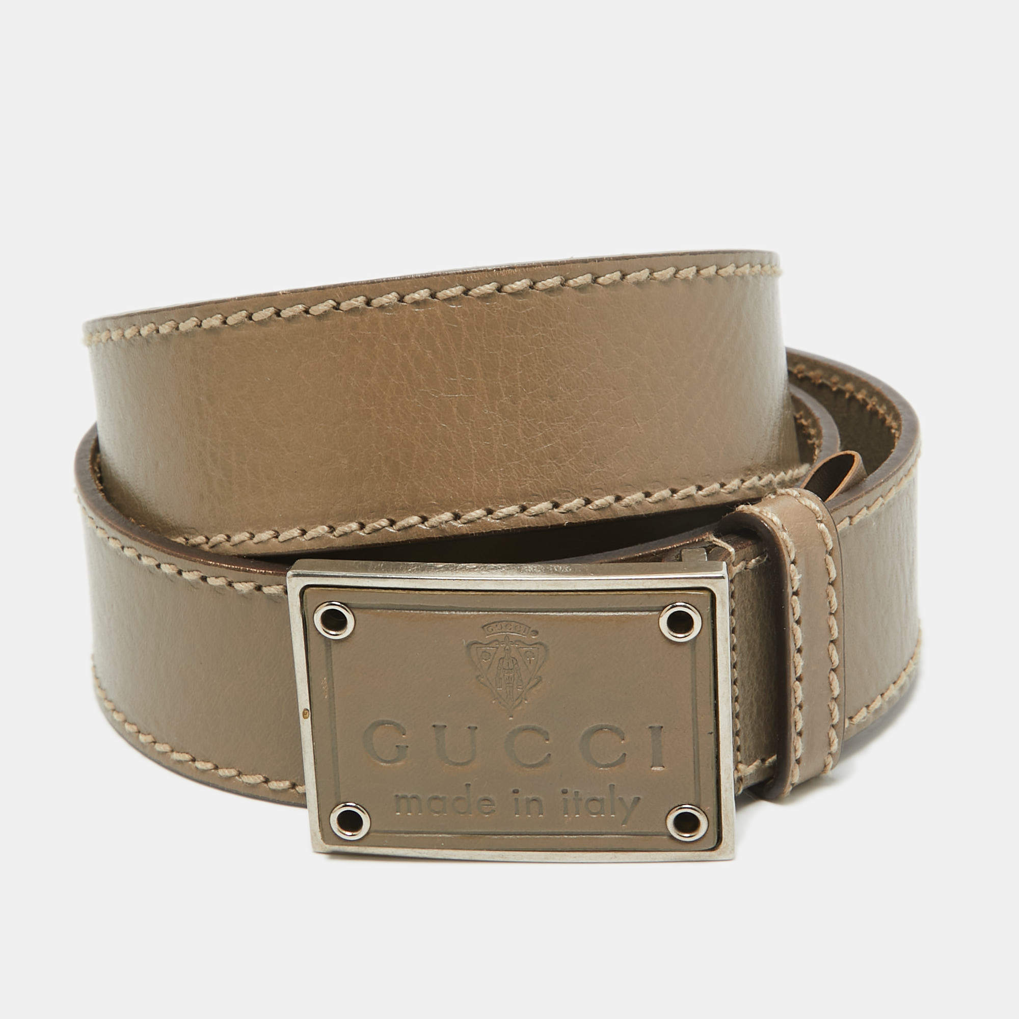 Pre Owned Gucci Beige Leather Logo Square Buckle Belt 100CM